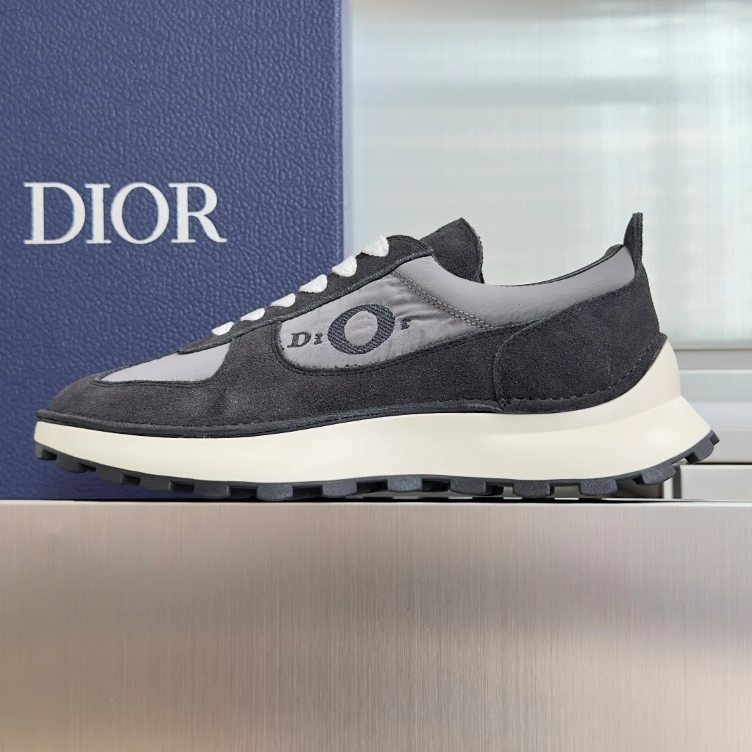 Кроссовки Мужские Christian Dior 15339874