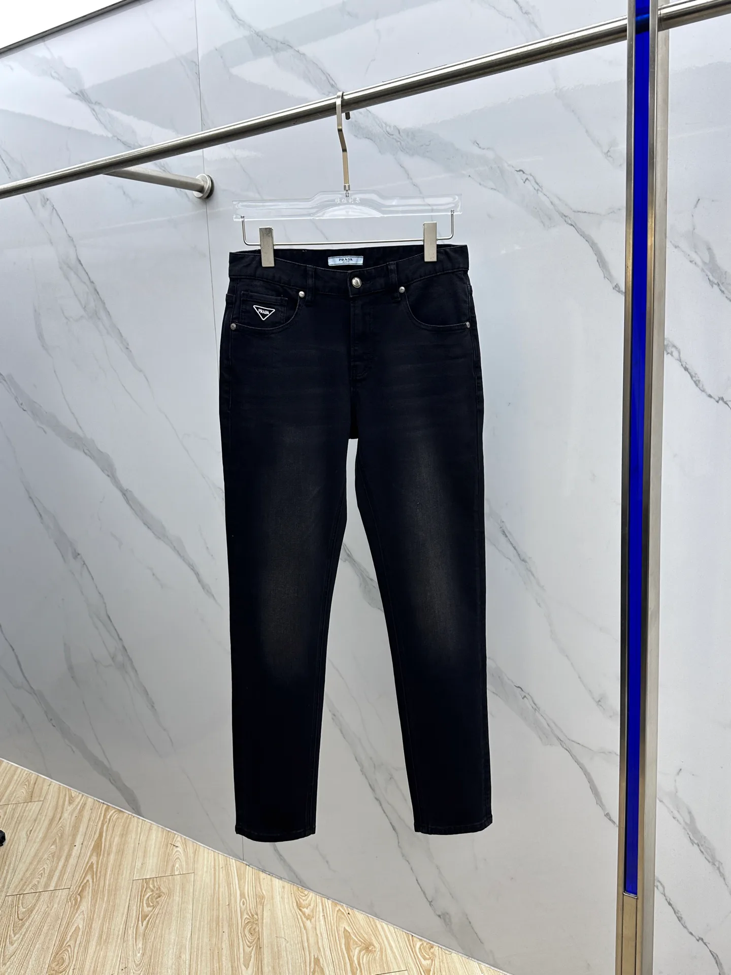 Джинсы Женские Prada 668936