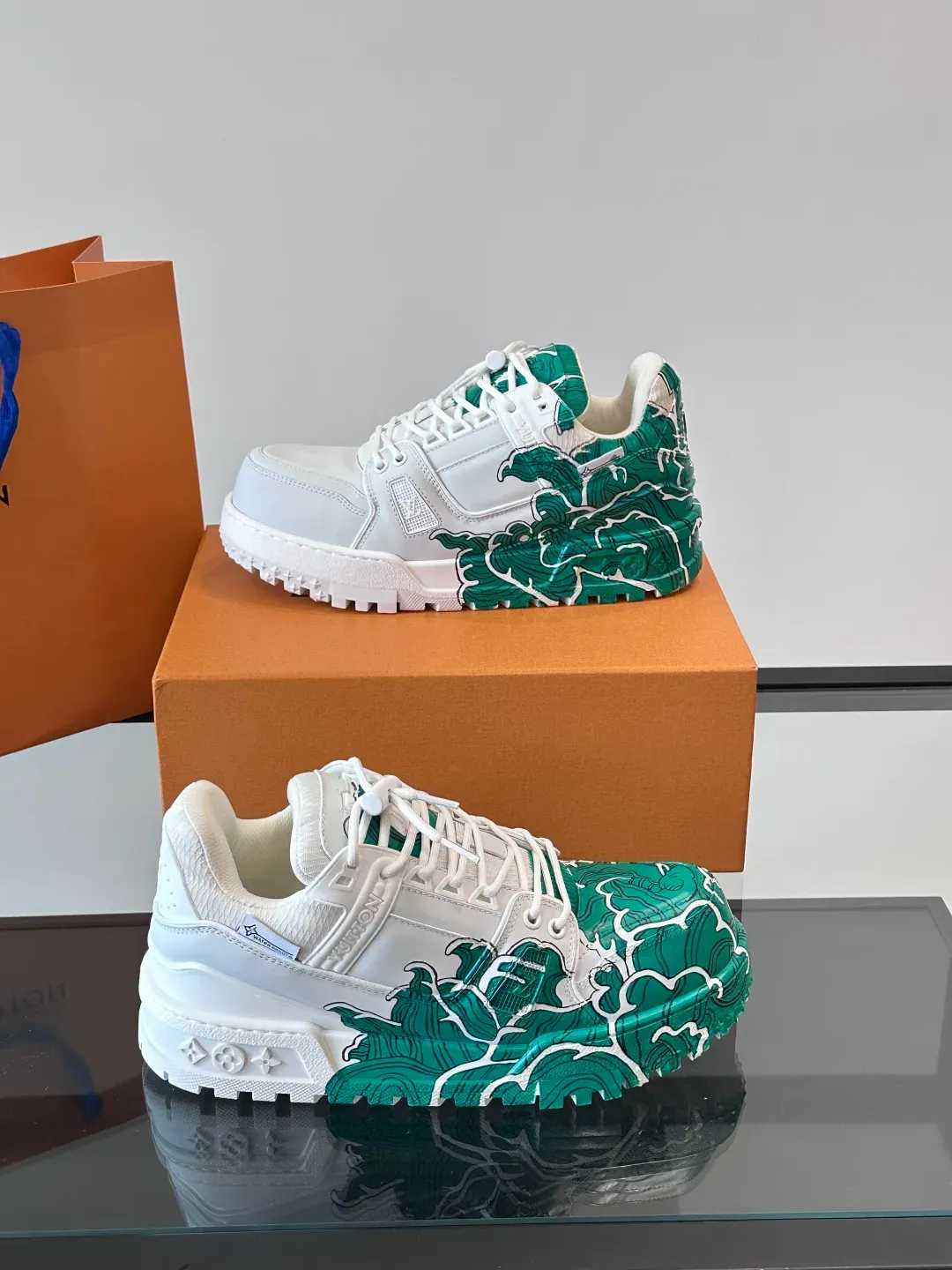 Кроссовки Женские Louis Vuitton