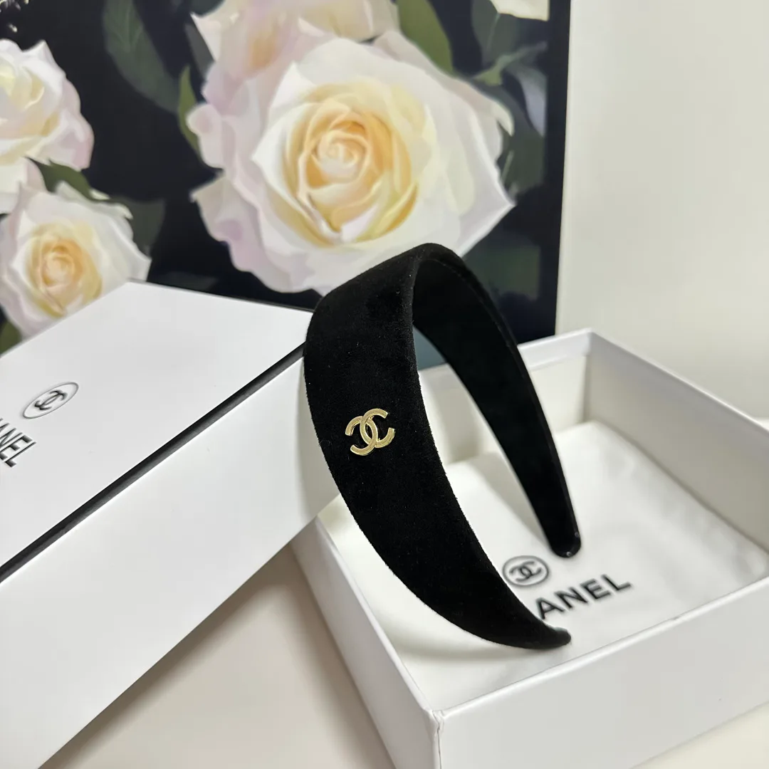 Головные Уборы Chanel 11469201