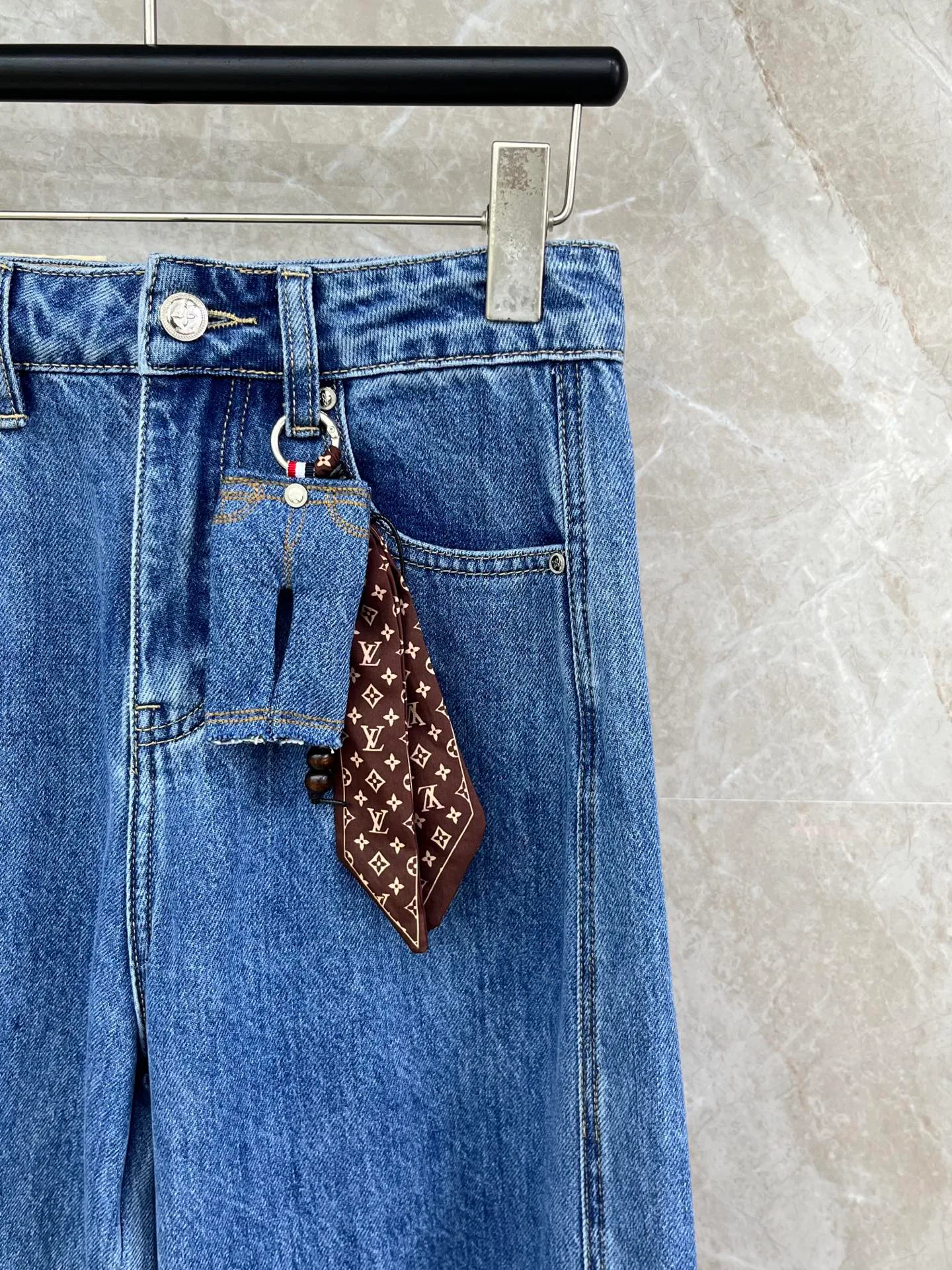 Джинсы Женские Louis Vuitton 12825944