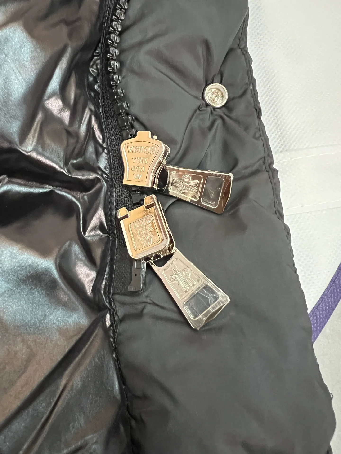 Куртки И Пуховики Женские Moncler 18599881