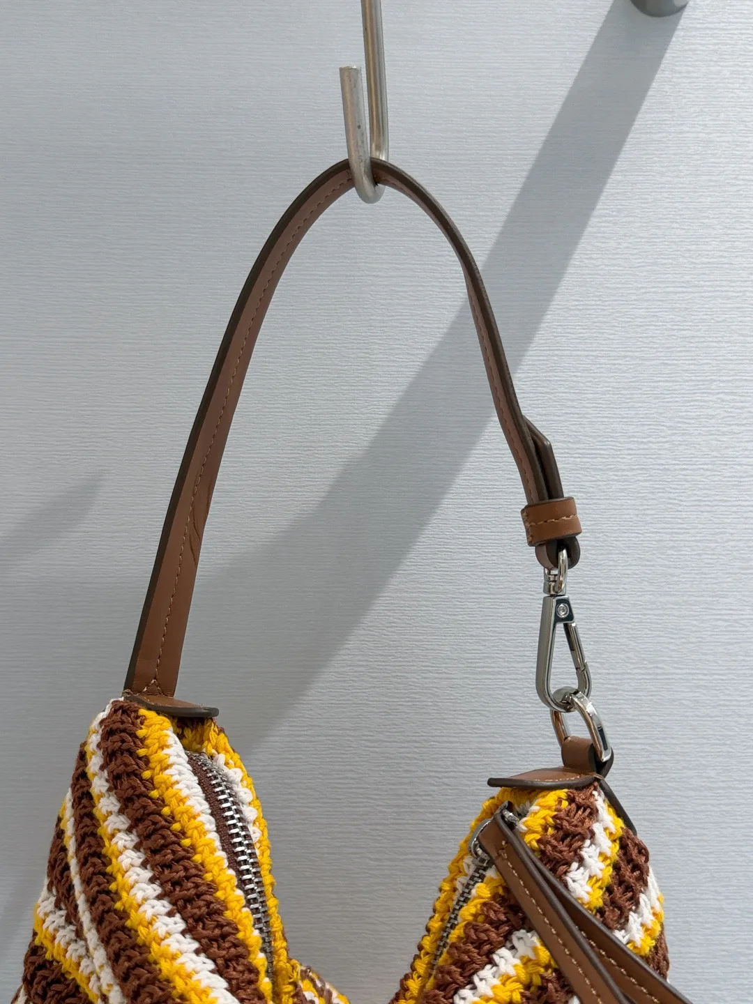 Классические Сумки Женские Miu Miu 17279118