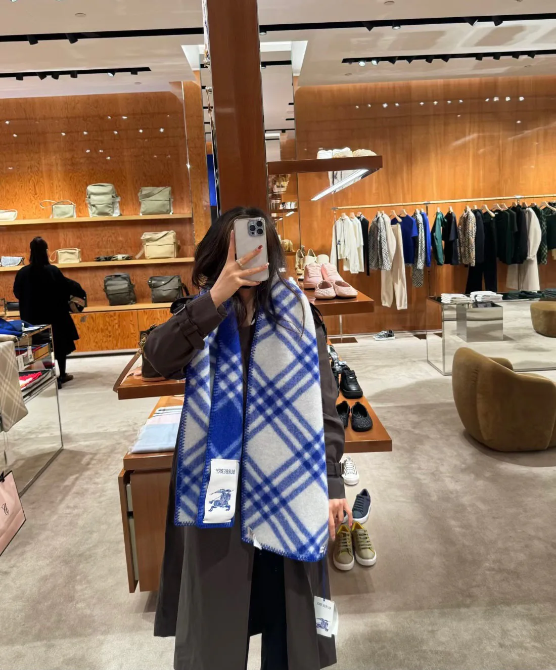 Шарфы Burberry 752641