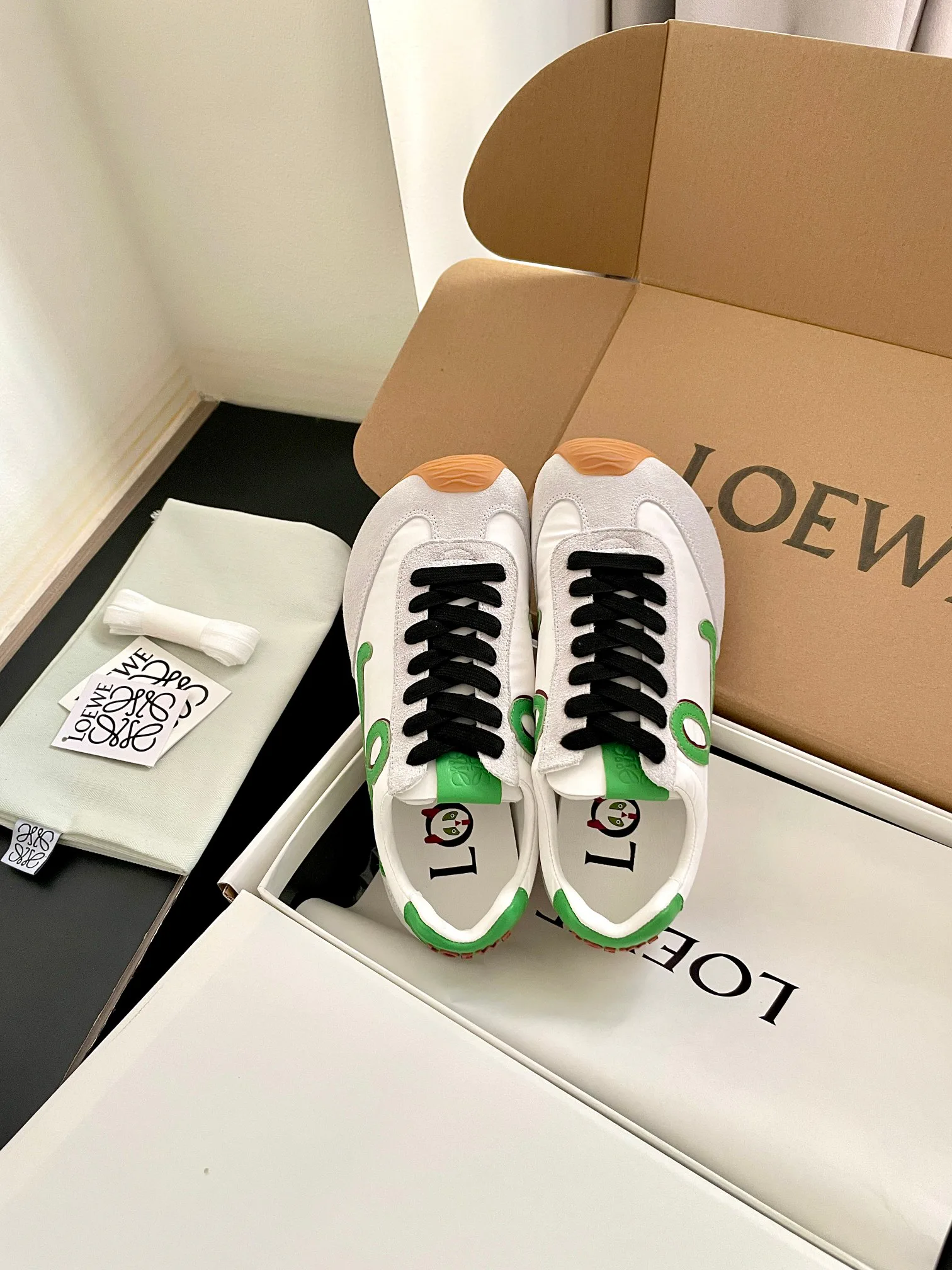 Кроссовки Женские Loewe 10838194