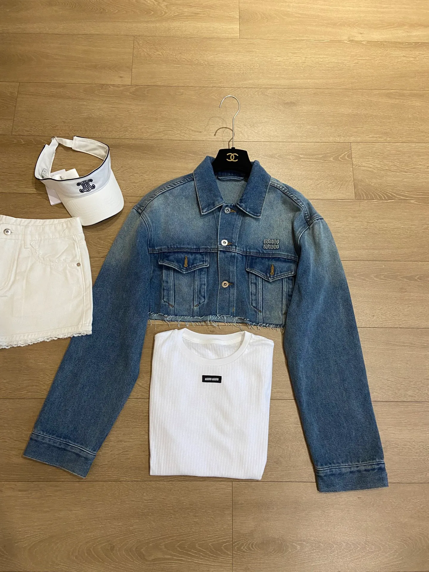Куртки И Пуховики Женские Miu Miu 17222086