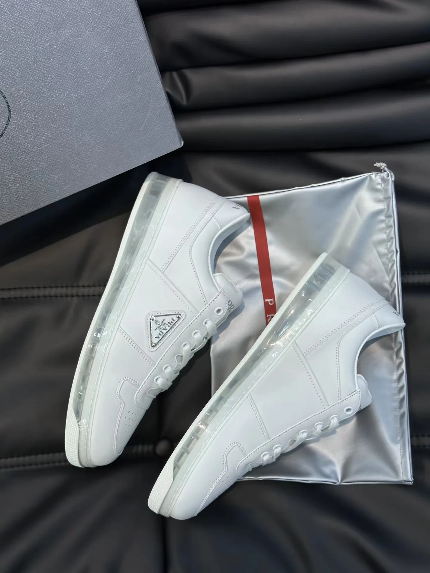 Кроссовки Мужские Prada 2492369