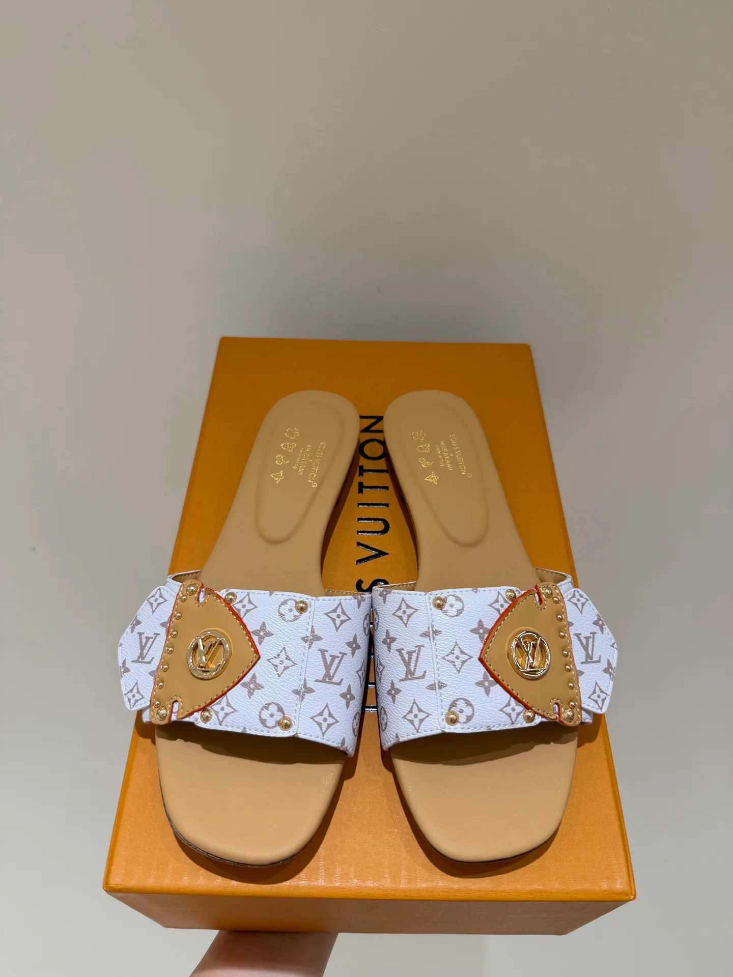 Сандалии Женские Louis Vuitton 11791882