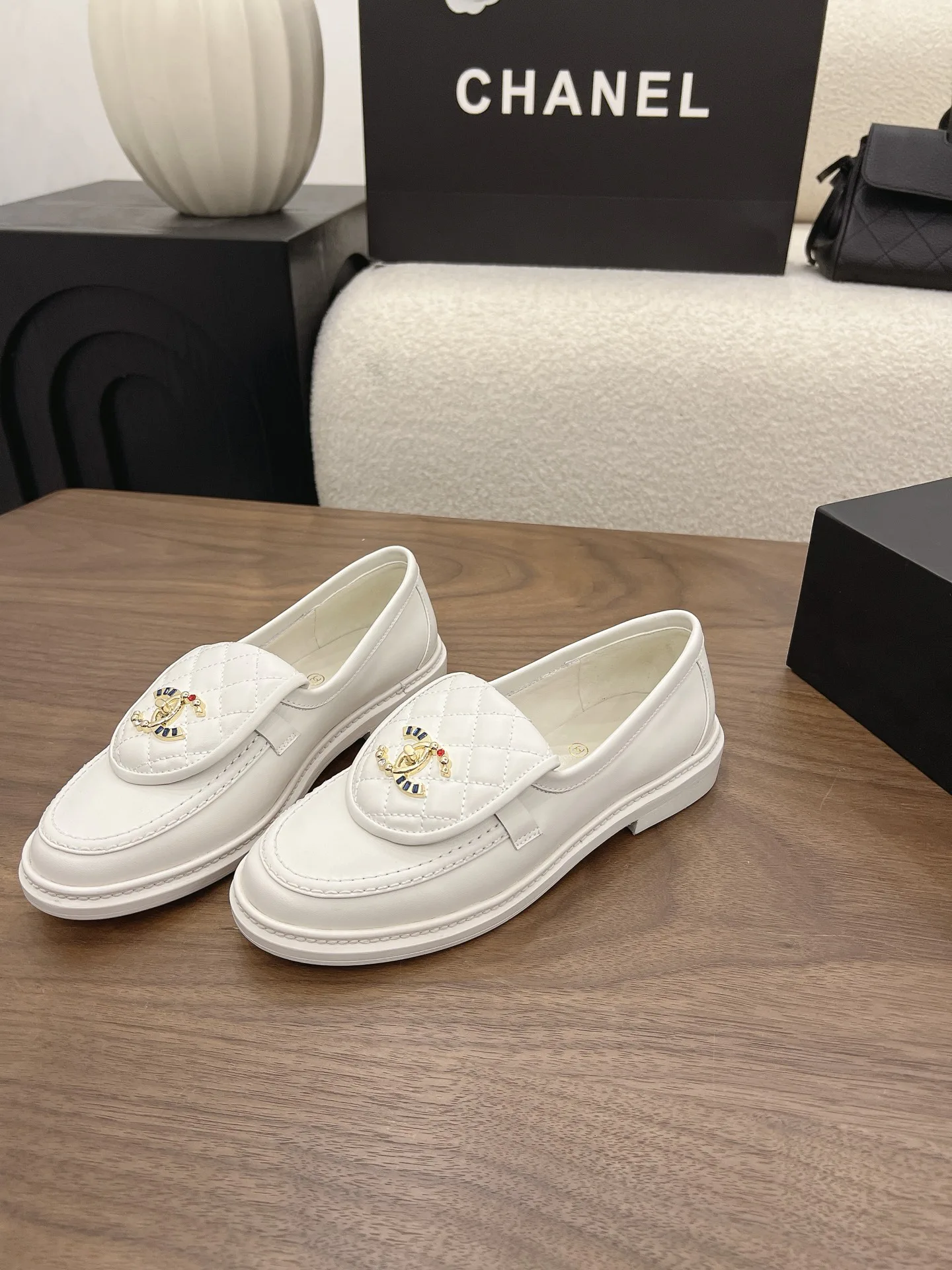 Лоферы И Мокасины Женские Chanel 17303661