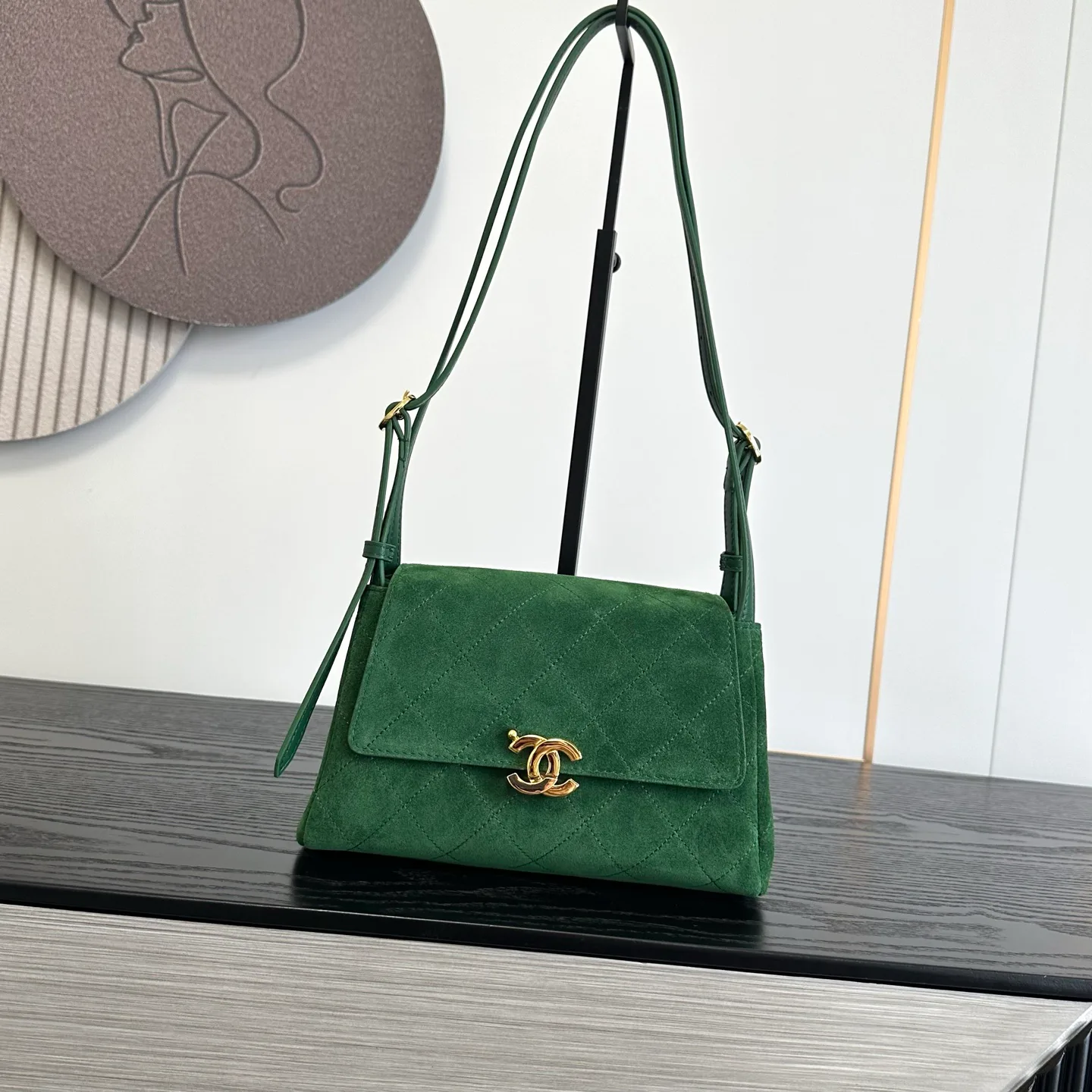 Классические Сумки Женские Chanel 18058428