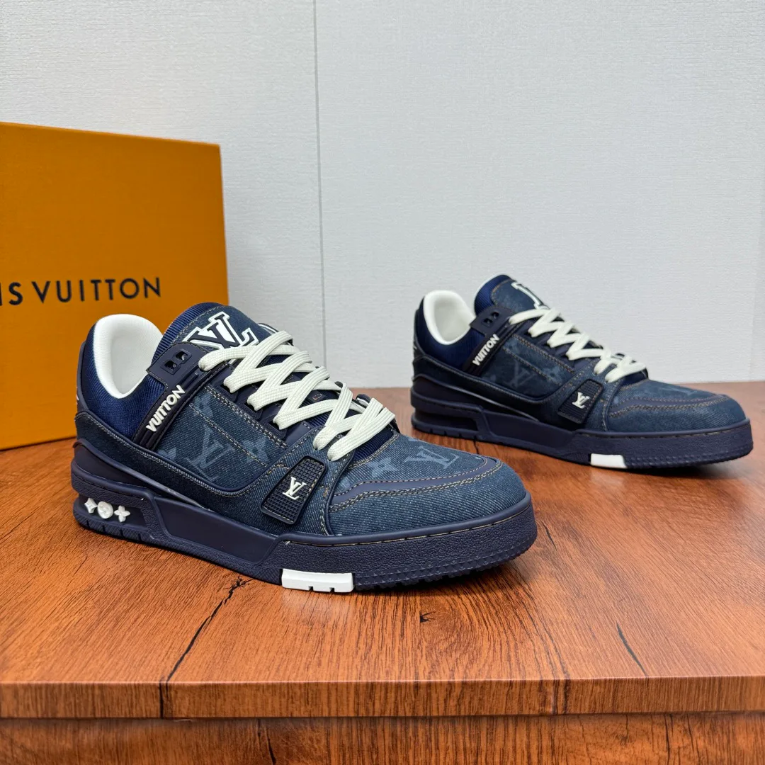 Кроссовки Мужские Louis Vuitton 1032392