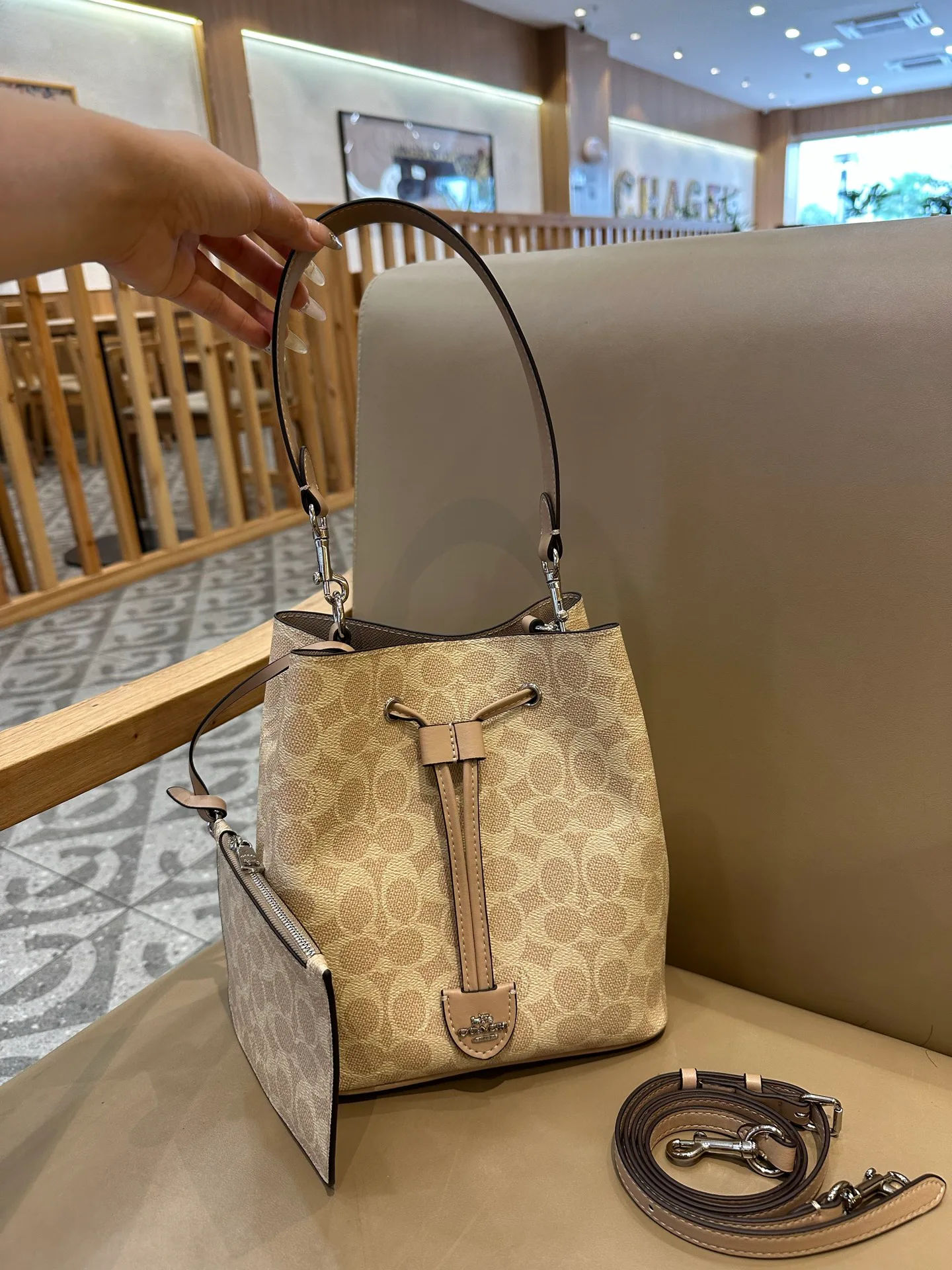 Классические Сумки Женские Coach 11318370