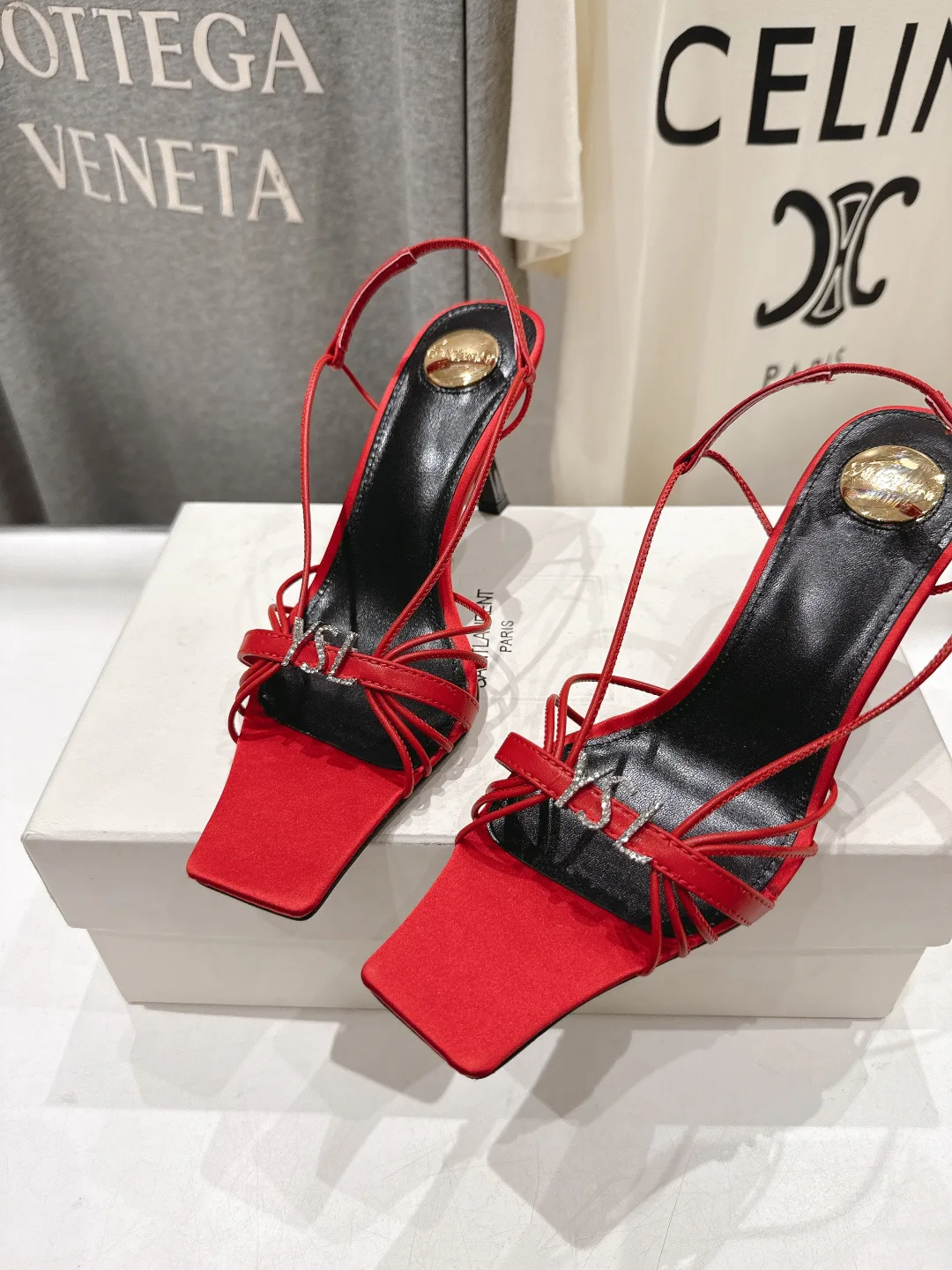 Босоножки Женские Saint Laurent 11623315