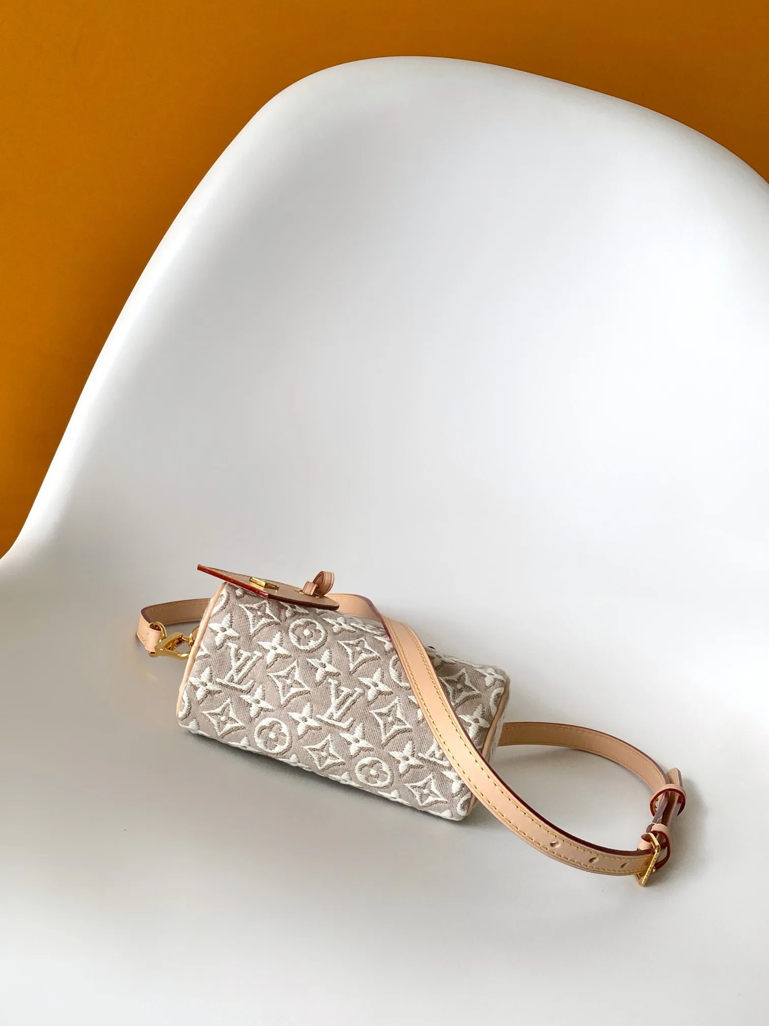 Классические Сумки Женские Louis Vuitton 17428092