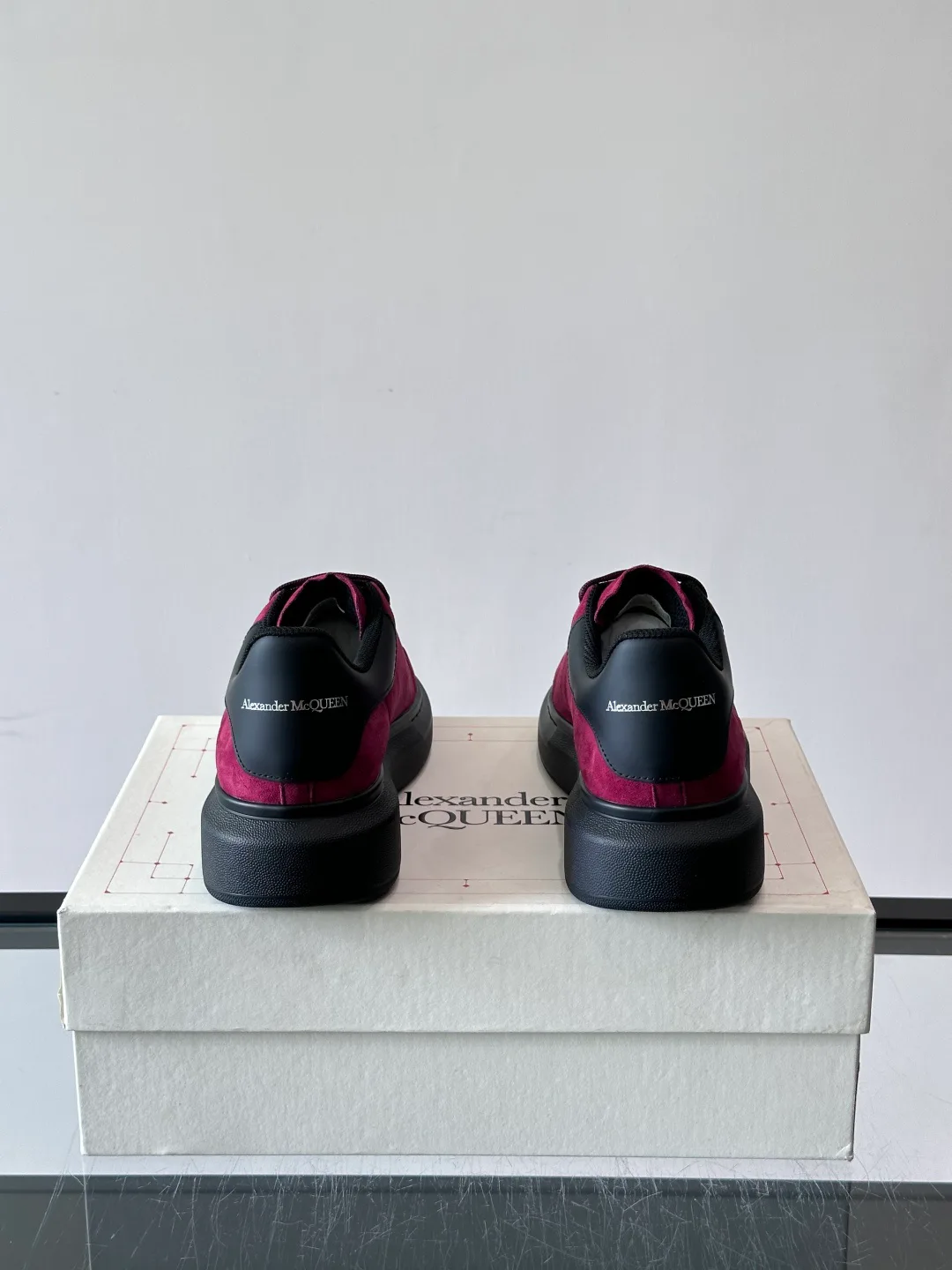 Кроссовки Женские Alexander Mcqueen 17447550