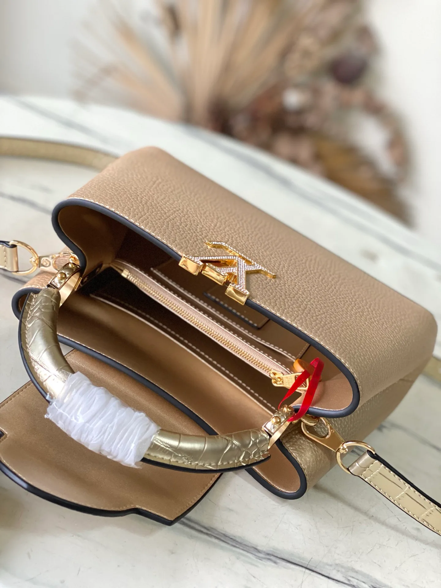 Классические Сумки Женские Louis Vuitton 17450395