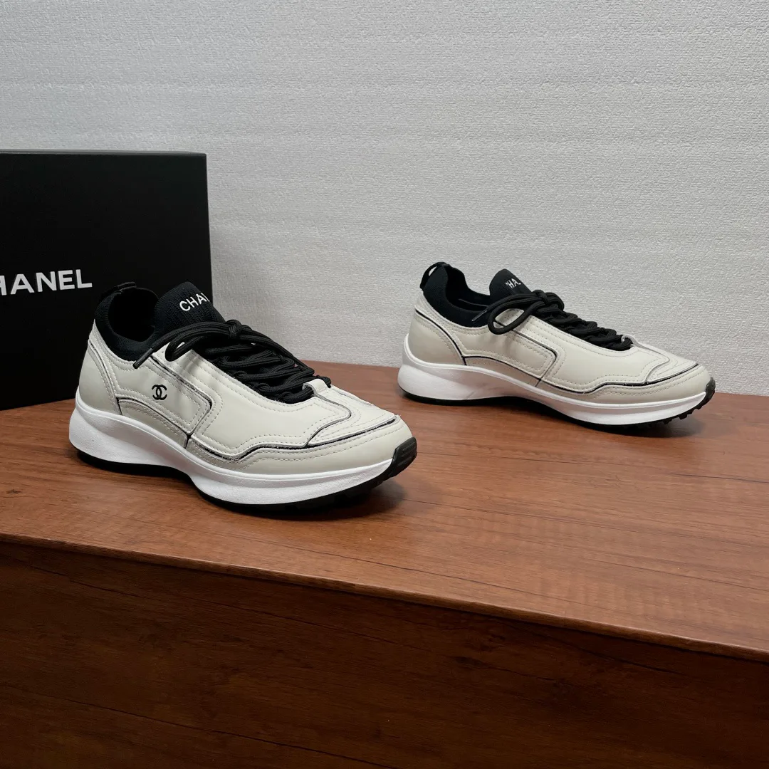 Кроссовки Женские Chanel 17542458