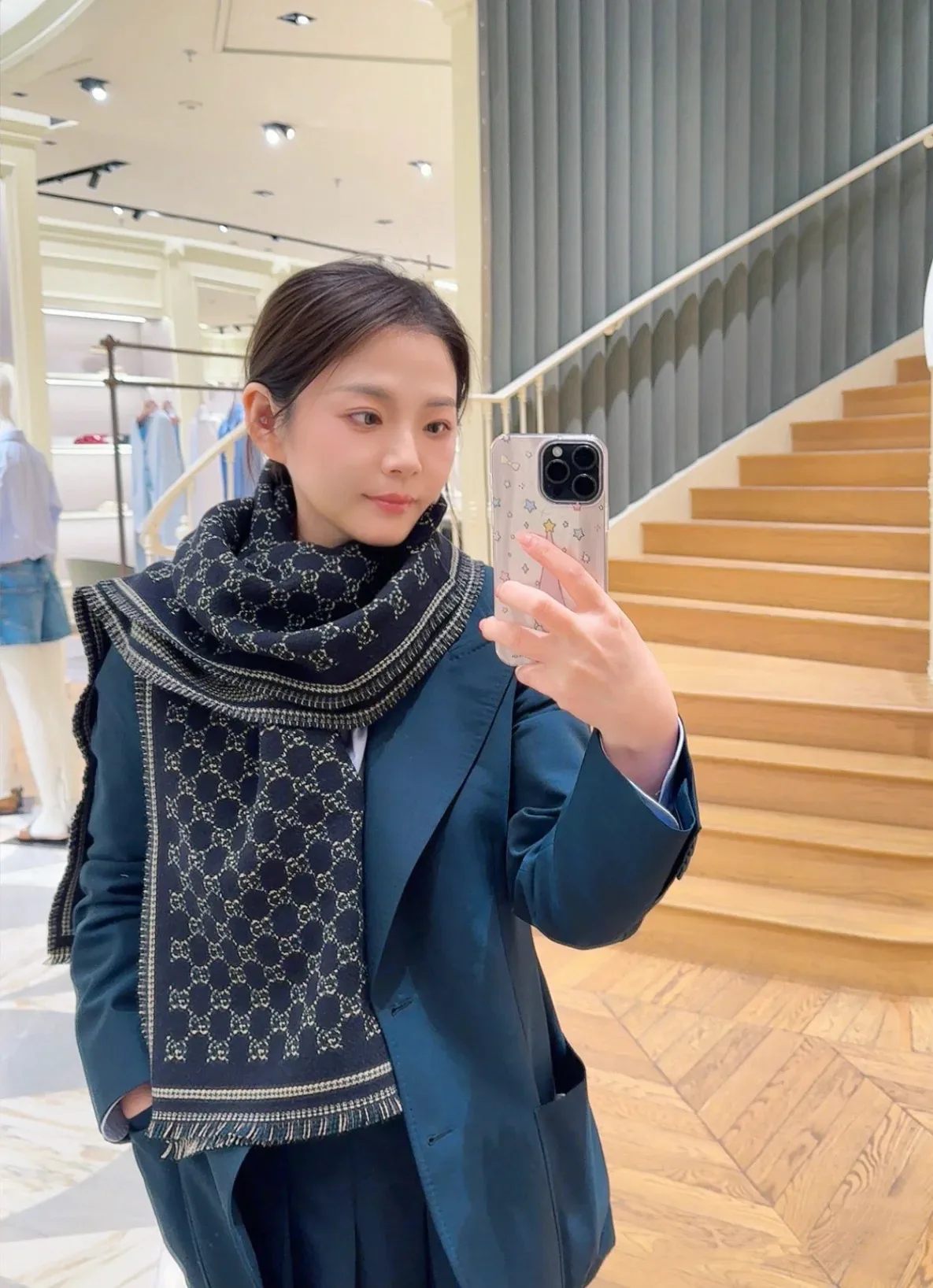 Шарфы Gucci 475731