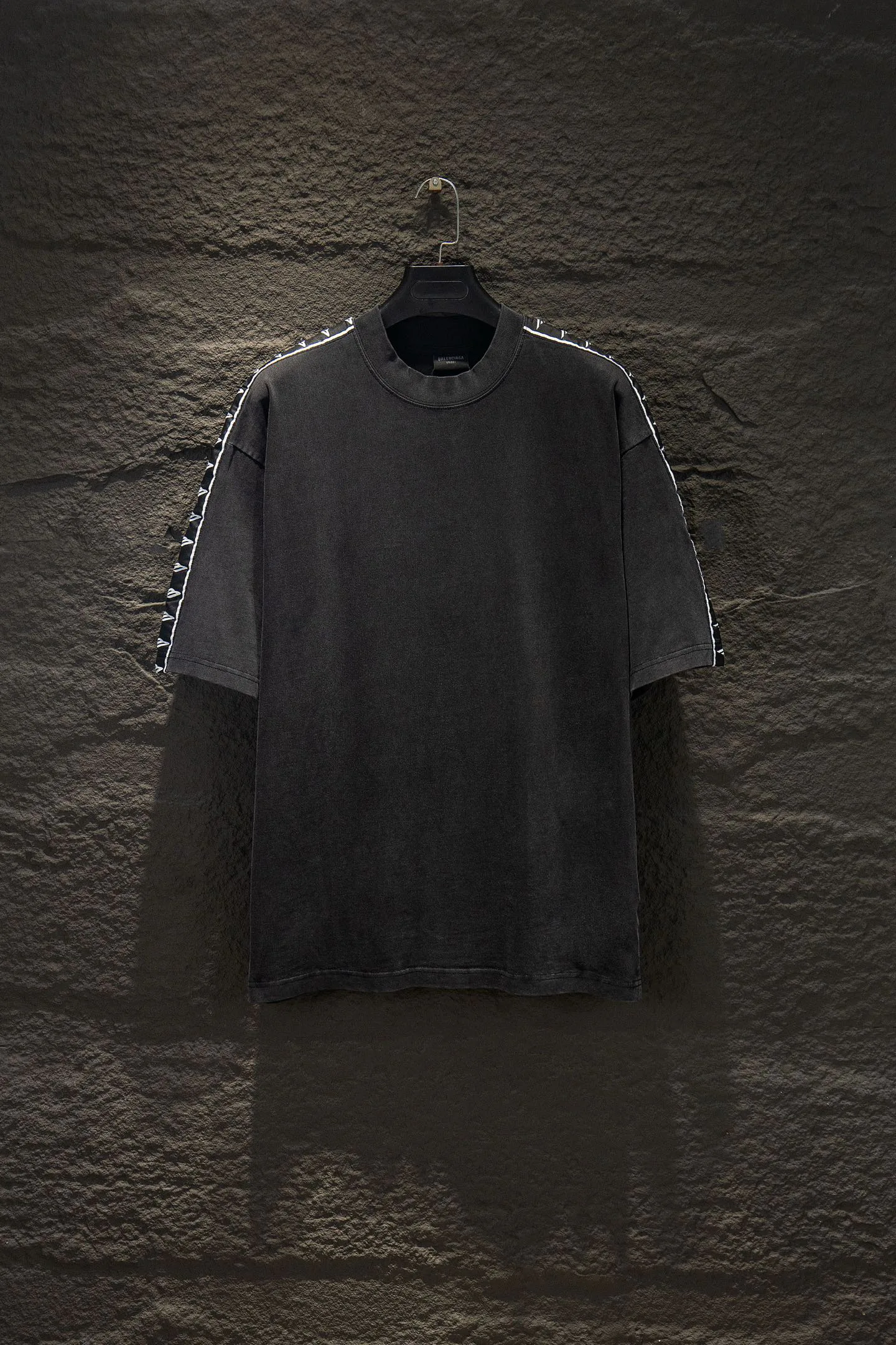 Футболки Женские Balenciaga 9596368