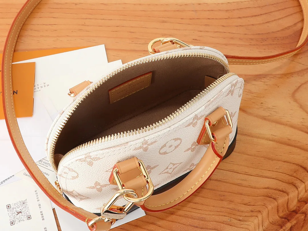 Классические Сумки Женские Louis Vuitton 11225324