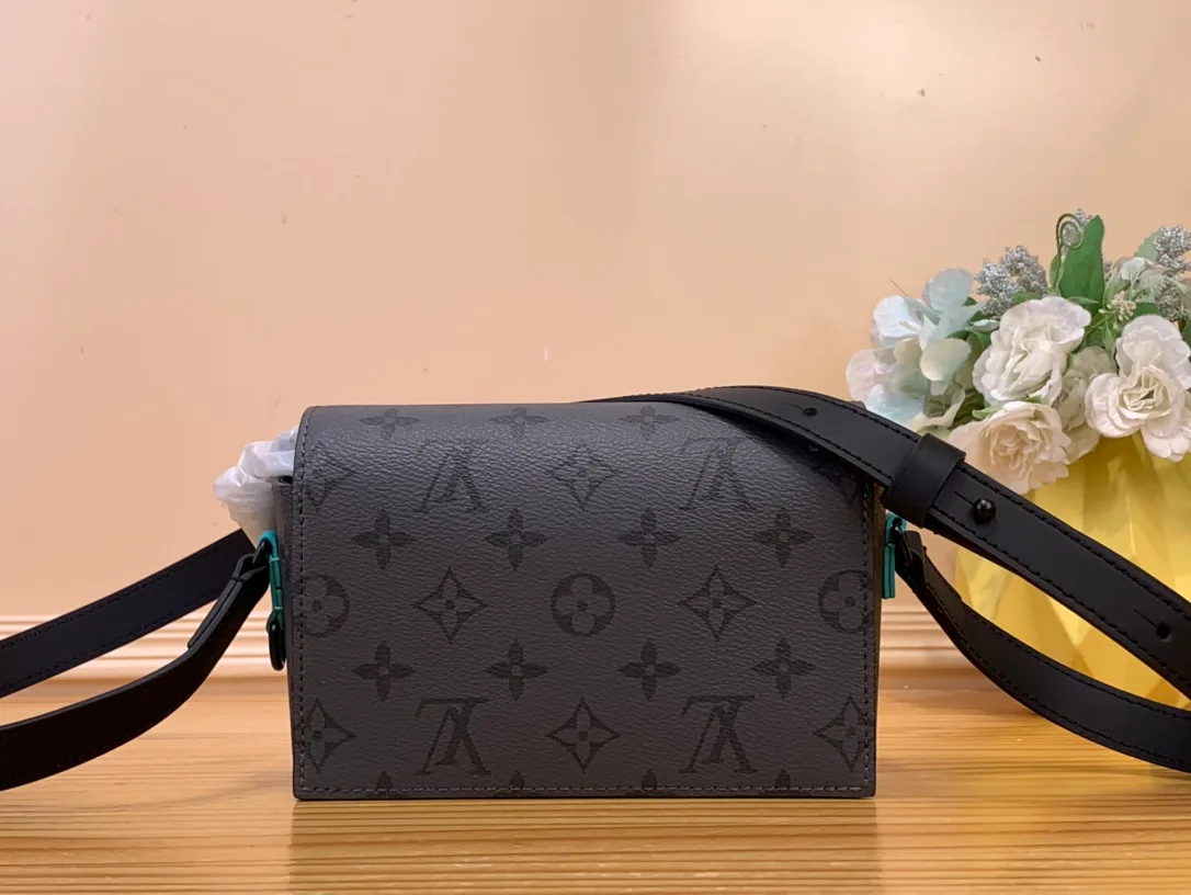 Поясные Сумки Мужские Louis Vuitton 5604