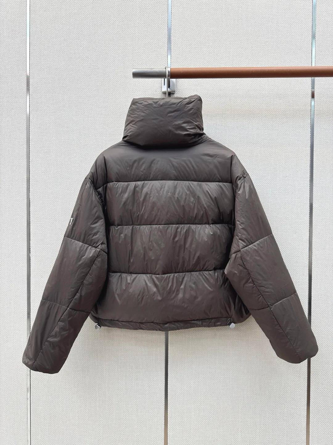 Куртки И Пуховики Женские Prada 18438381