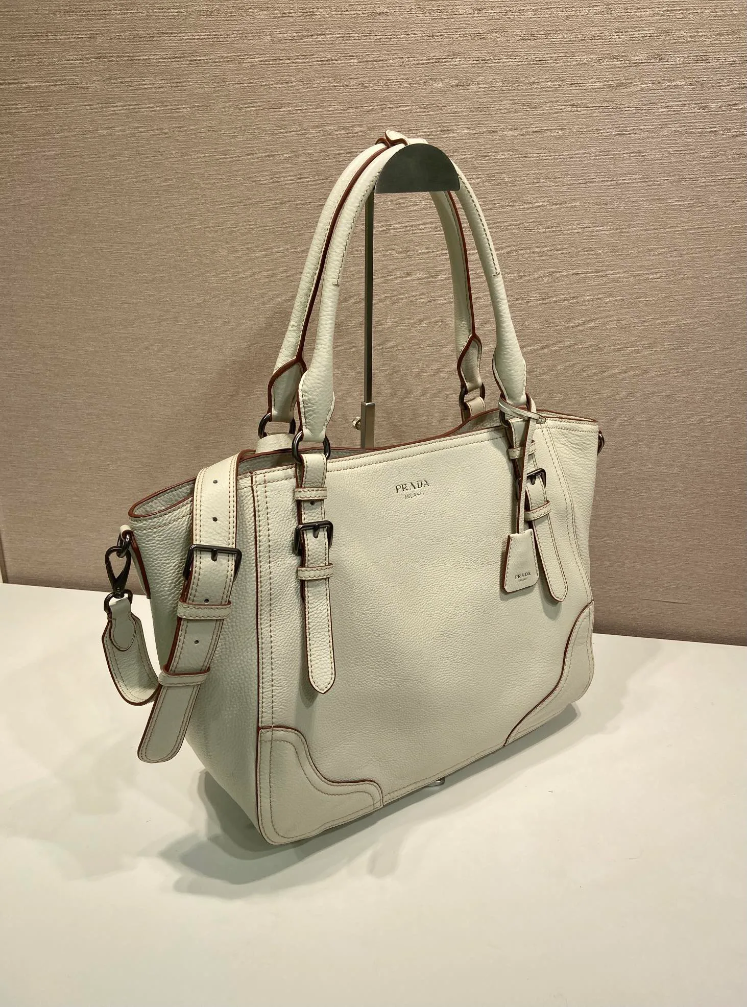 Классические Сумки Женские Prada 10979000