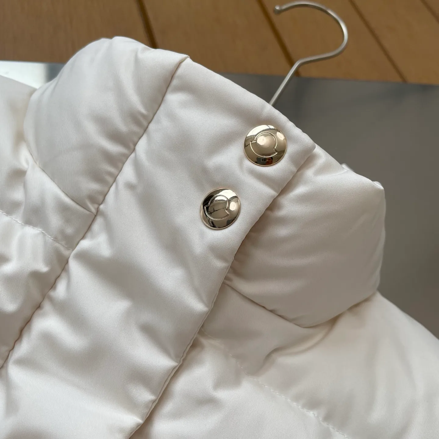 Куртки И Пуховики Женские Moncler 5379408