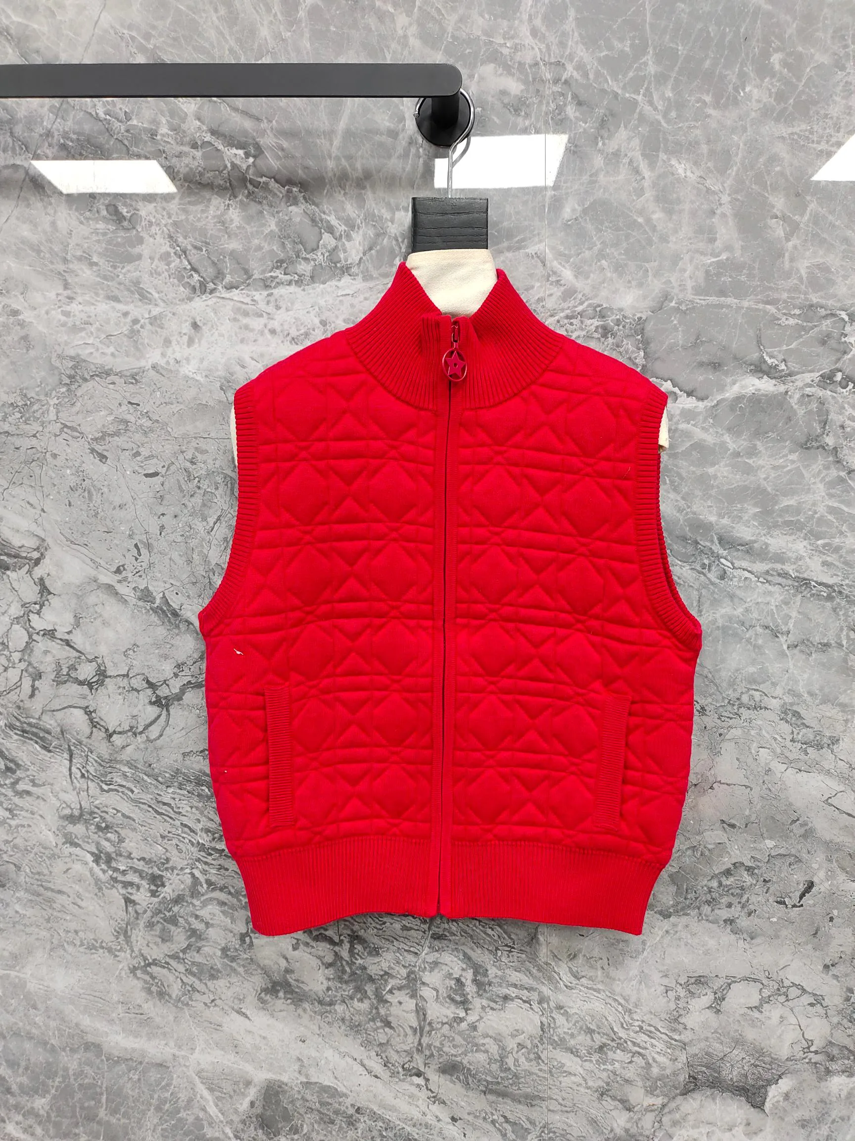 Жилеты Женские Christian Dior 17954008