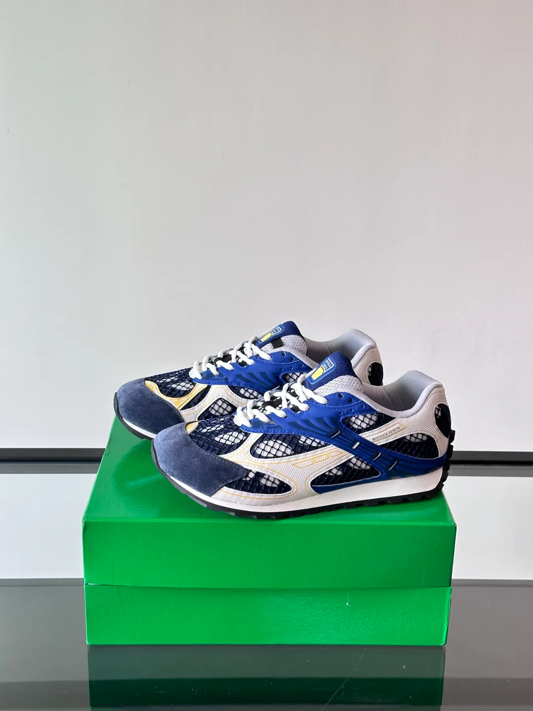 Кроссовки Женские Bottega Veneta 3046243