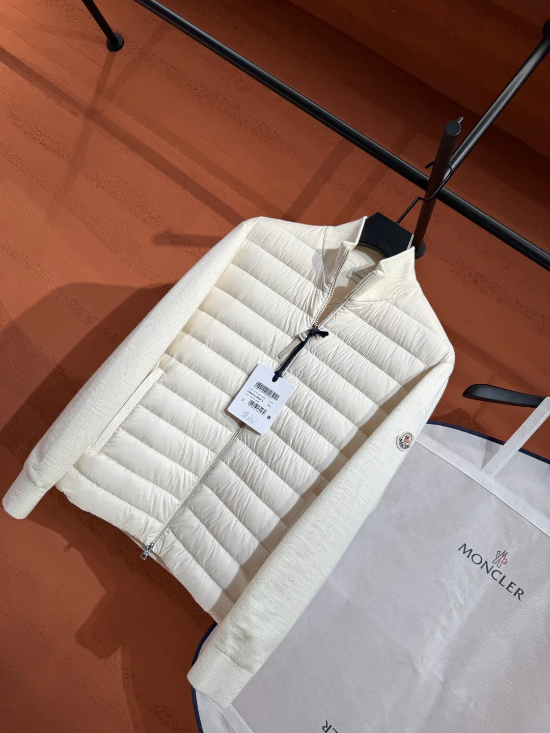 Куртки И Пуховики Женские Moncler 18436264