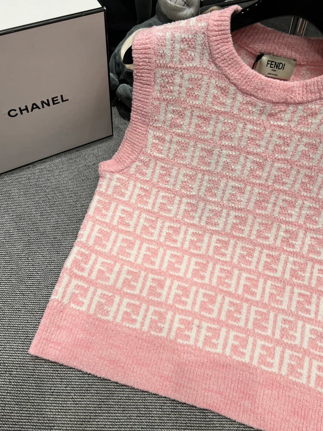 Костюмы Женские Fendi 9976435