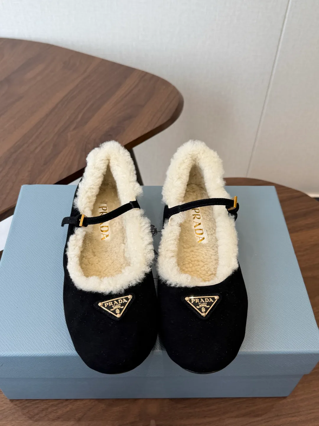 Туфли Женские Prada 18833595
