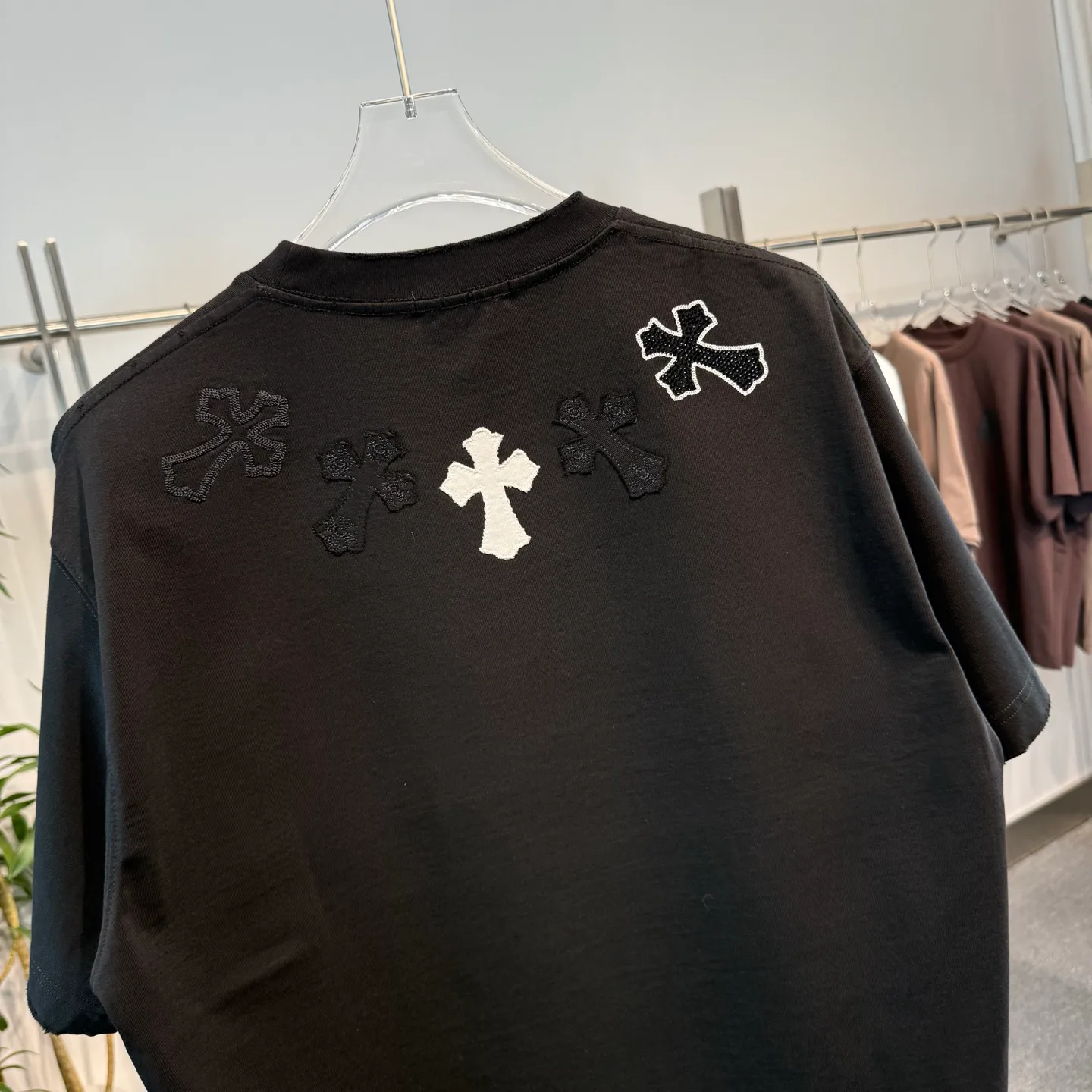 Футболки Женские Chrome Hearts 5059369