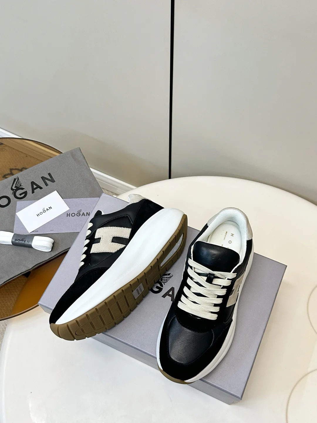 Кроссовки Женские Hogan 12835309