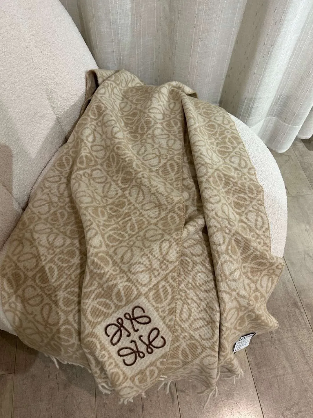 Шарфы Loewe 18141128