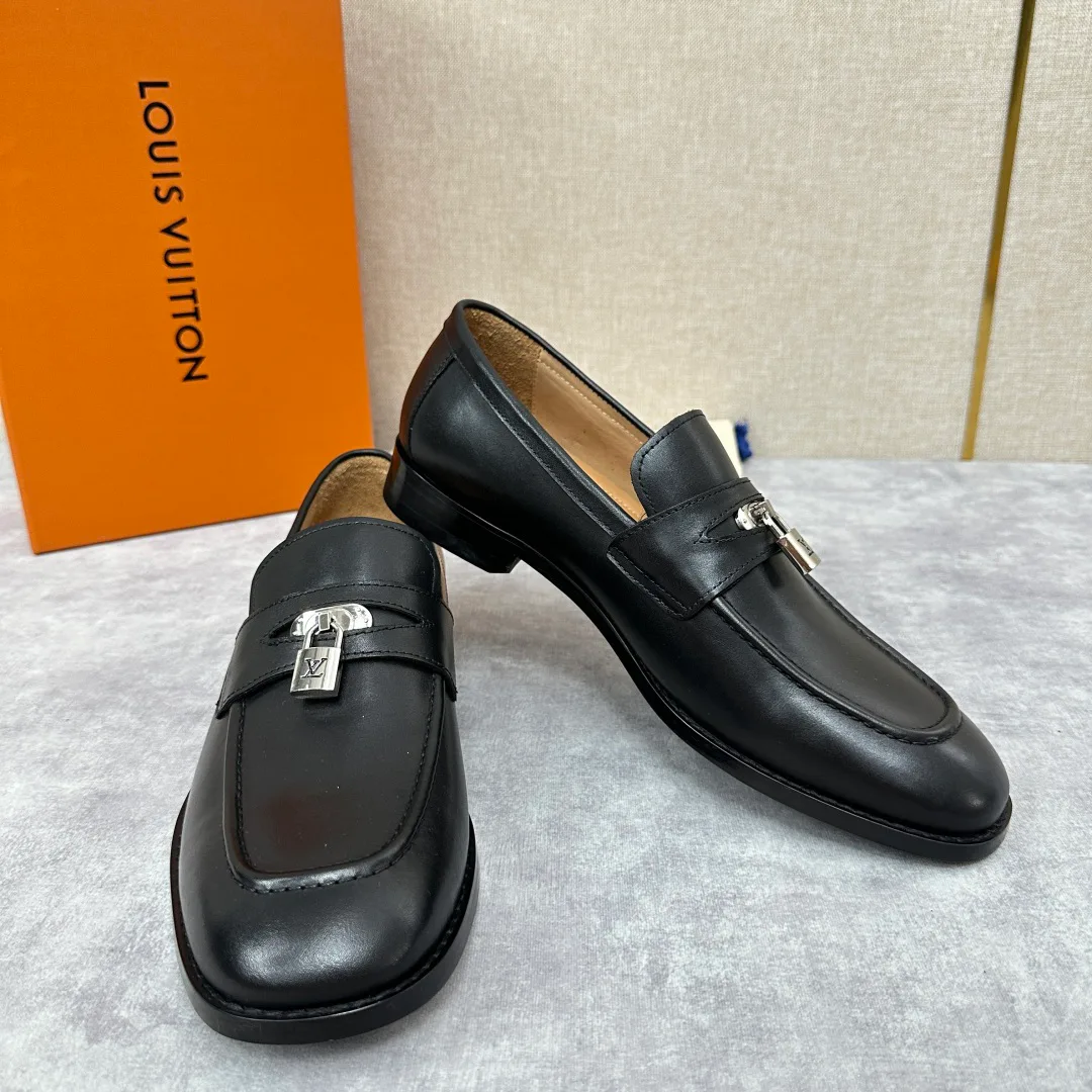Лоферы И Туфли Мужские Louis Vuitton 18194005