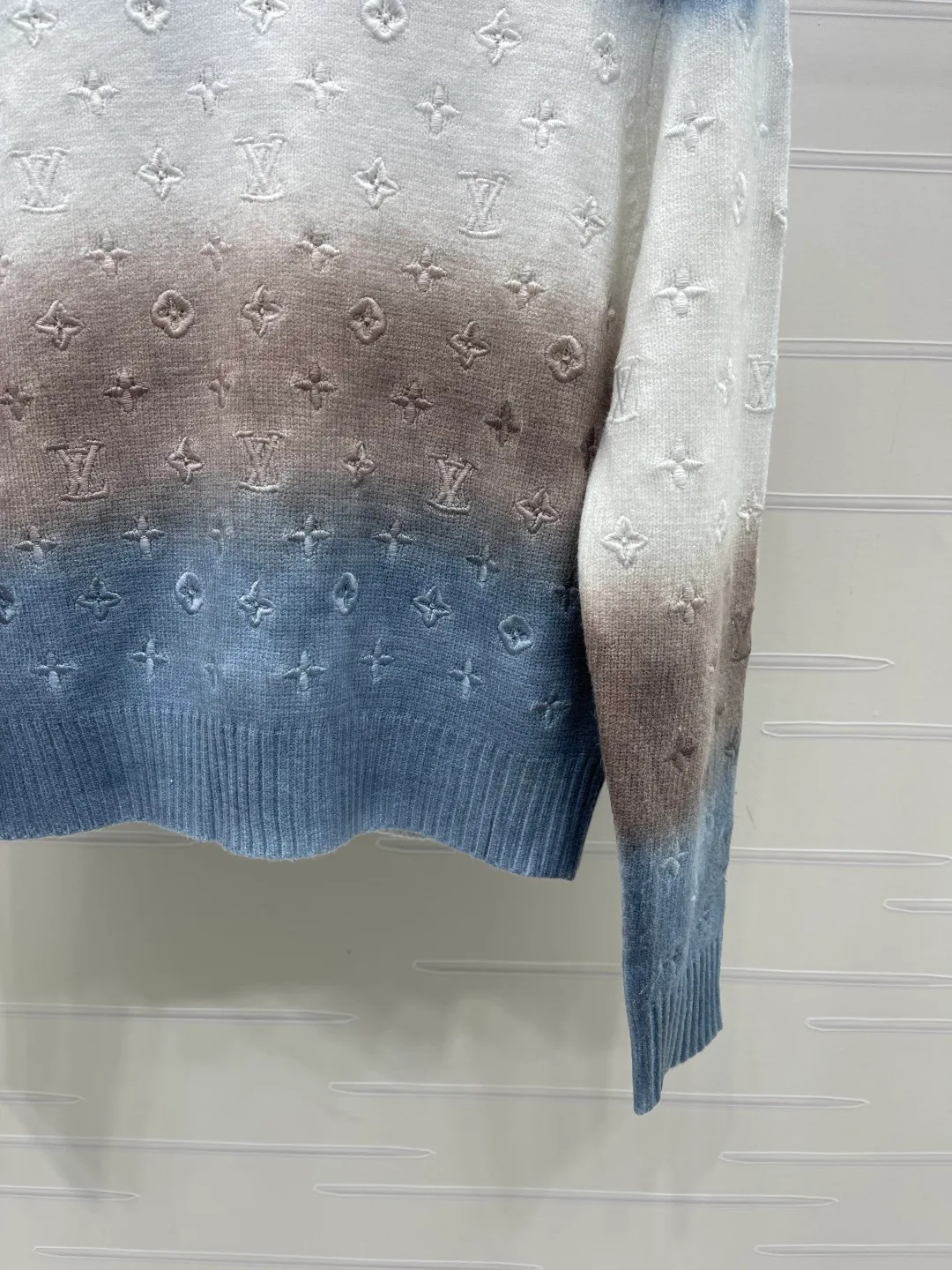 Джемперы И Свитеры Женские Louis Vuitton 17612783