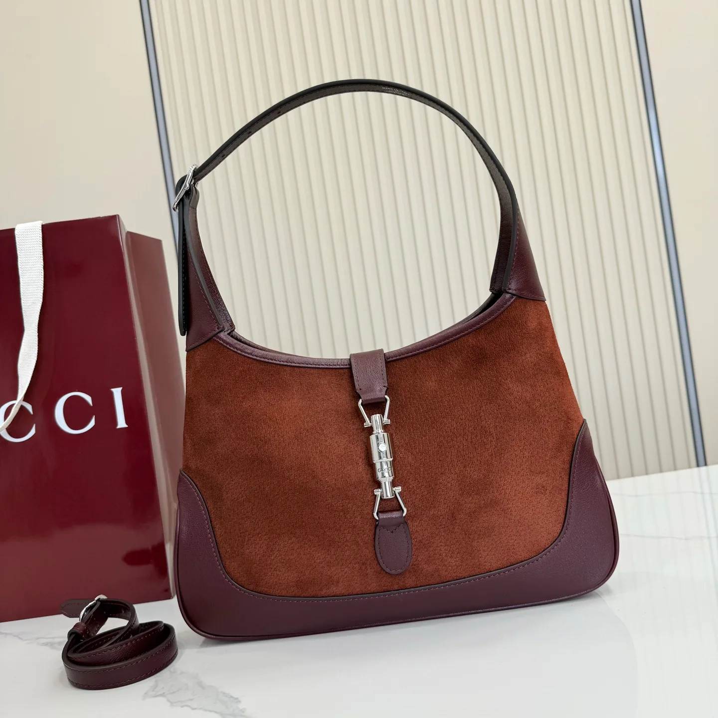 Классические Сумки Женские Gucci 17366995