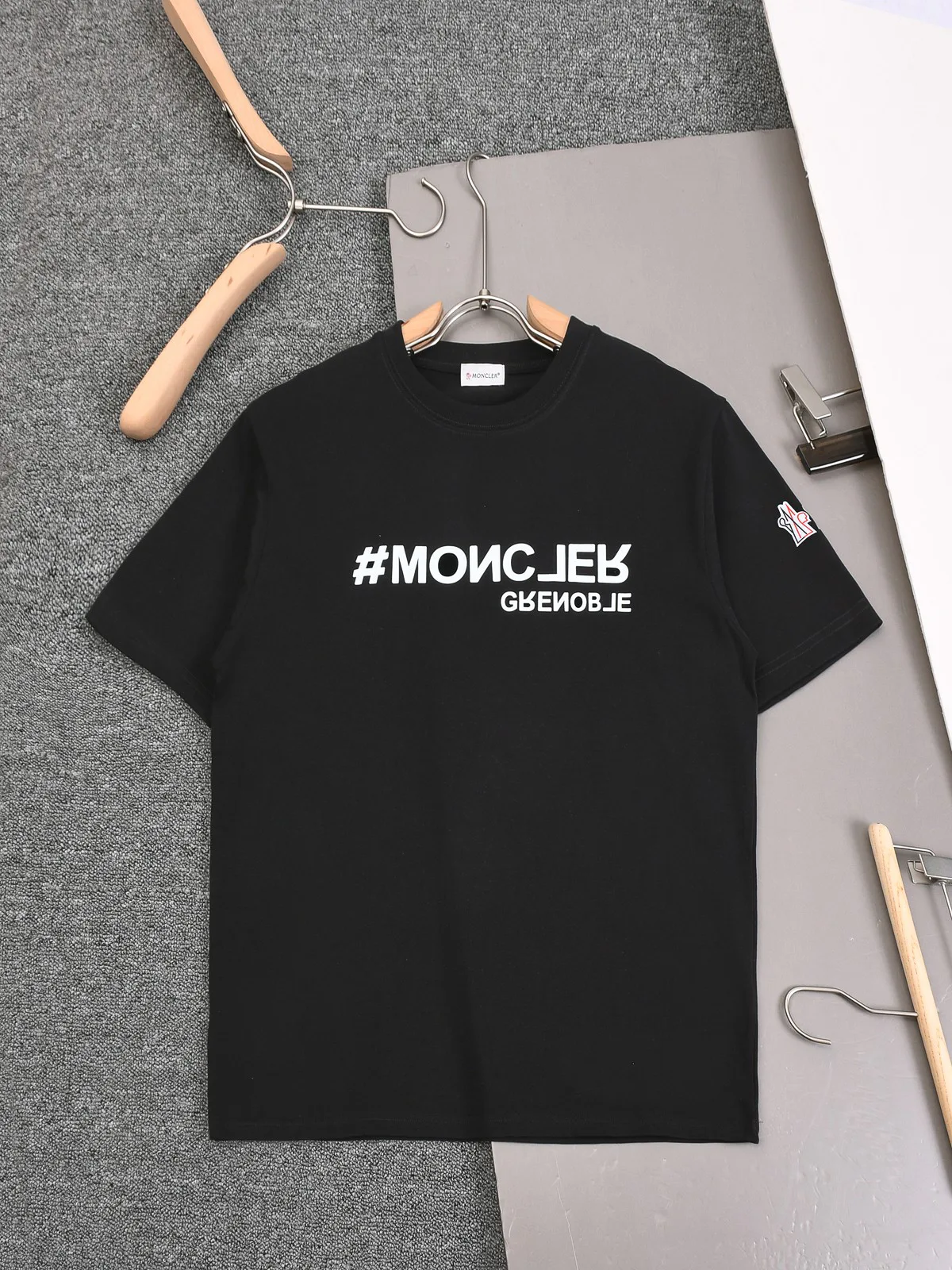 Футболки Женские Moncler 4897118