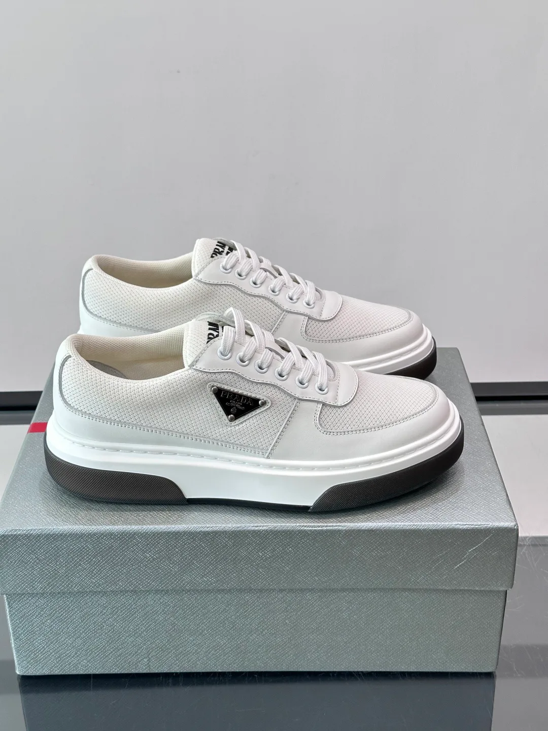 Кроссовки Мужские Prada 17913724