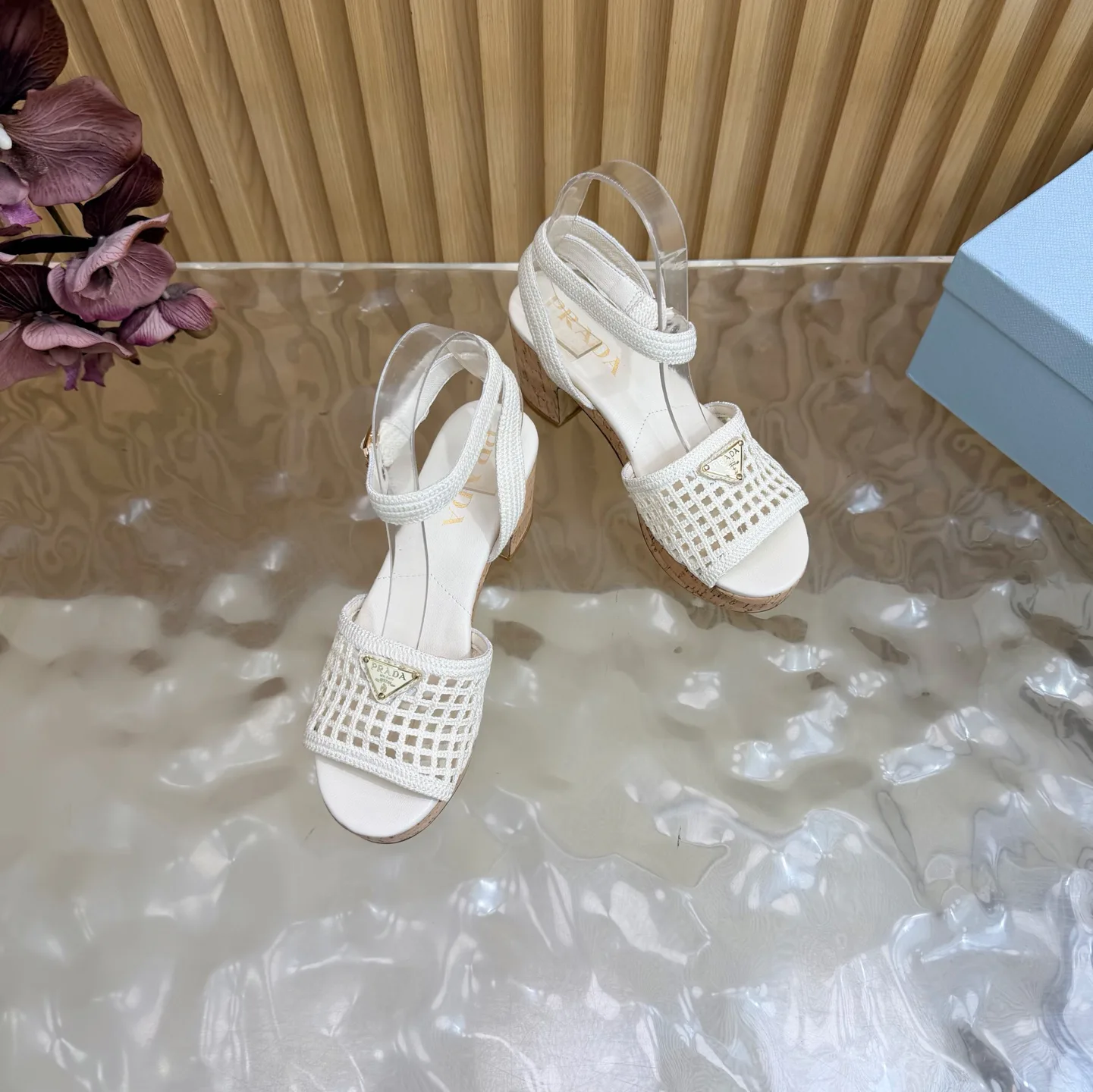 Босоножки Женские Prada 17757713