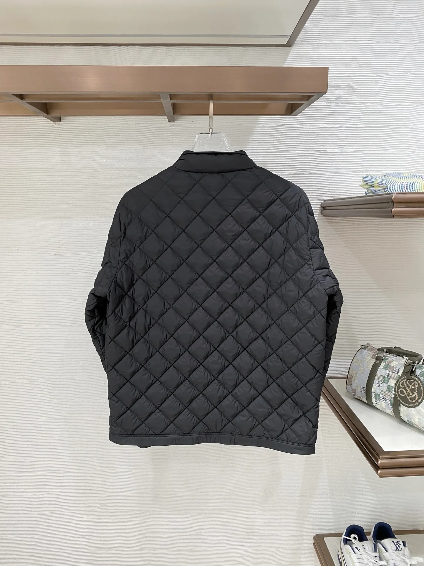 Куртки И Пуховики Мужские Moncler 1749860