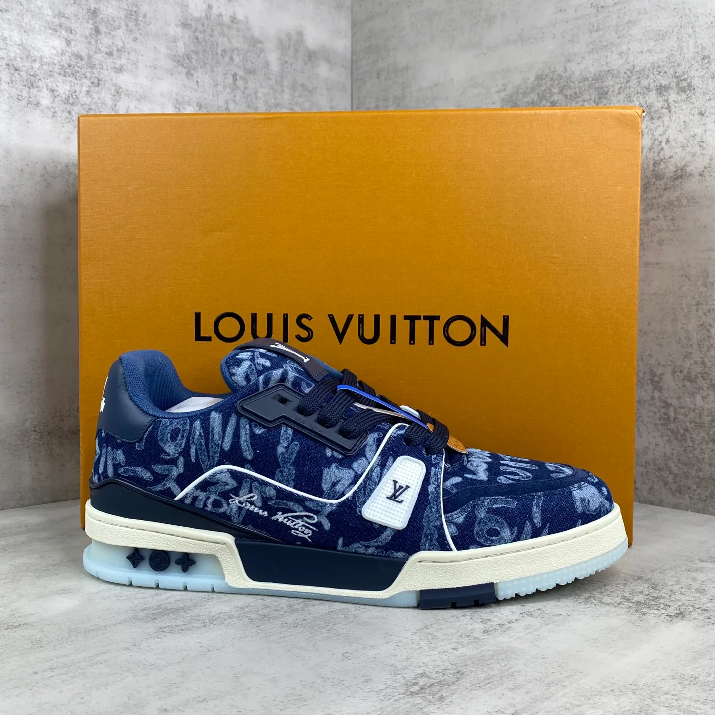 Кроссовки Женские Louis Vuitton 275323