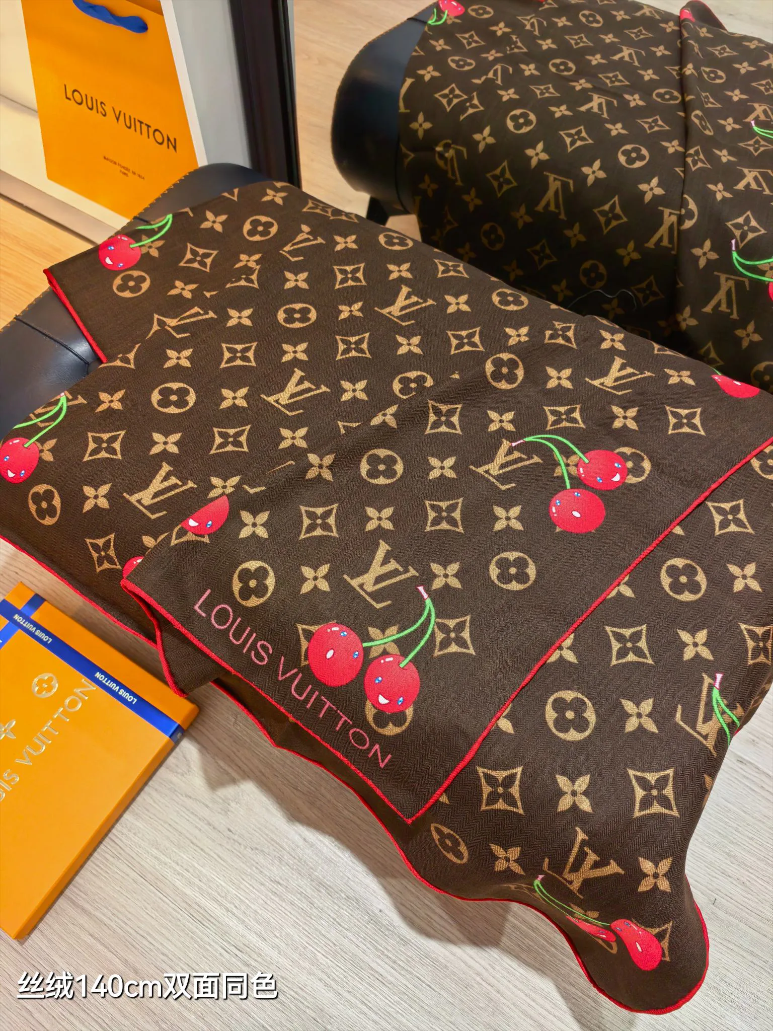 Шарфы Louis Vuitton 195227