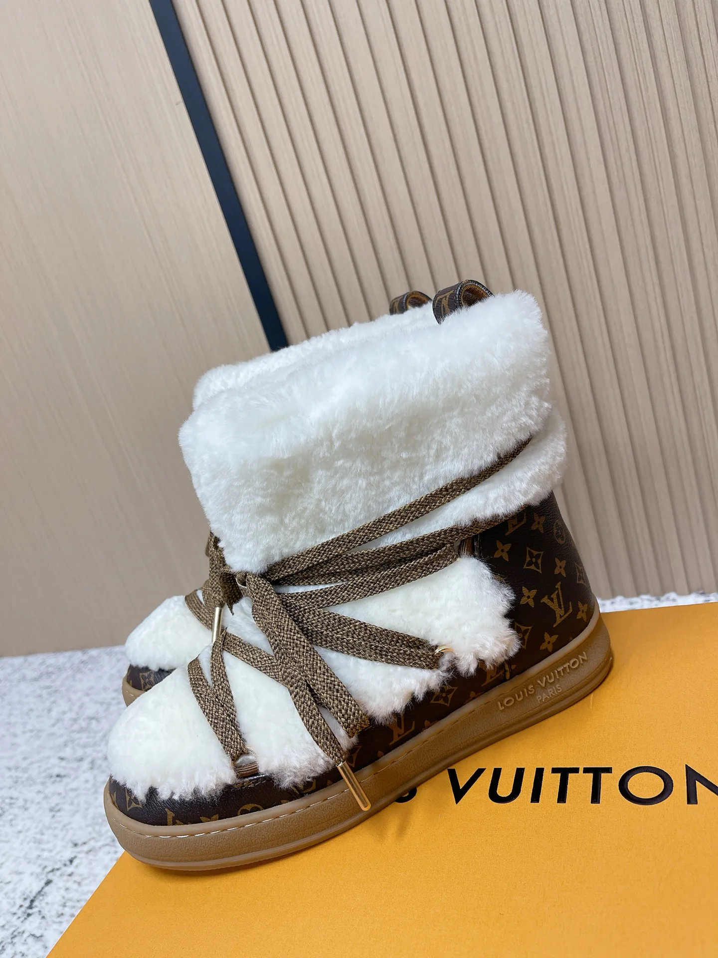 Угги Женские Louis Vuitton 856512