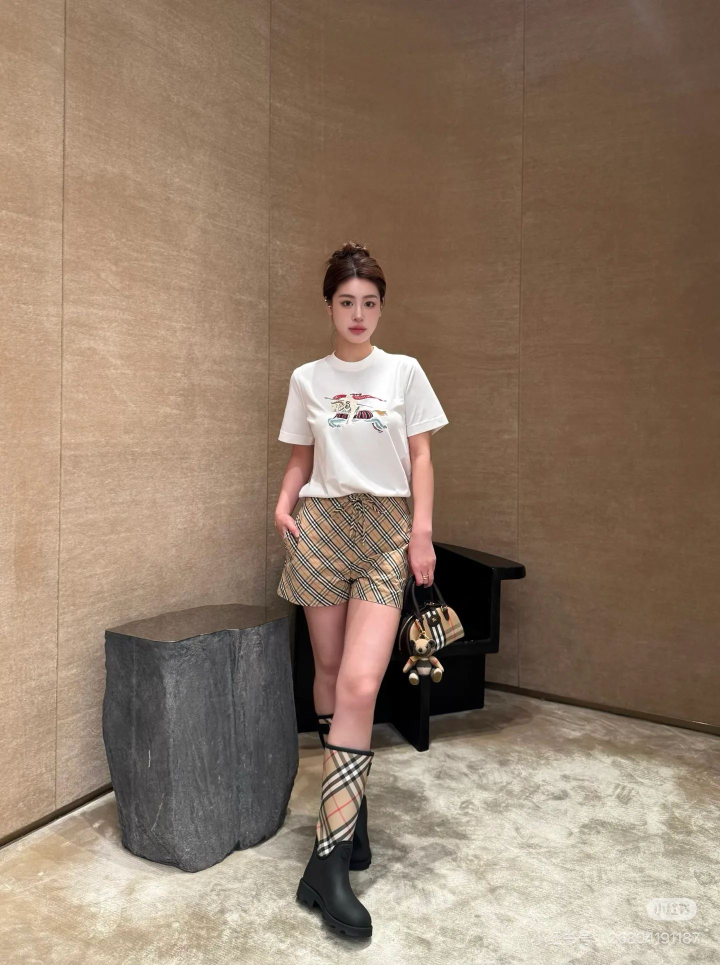 Футболки Женские Burberry 11230214