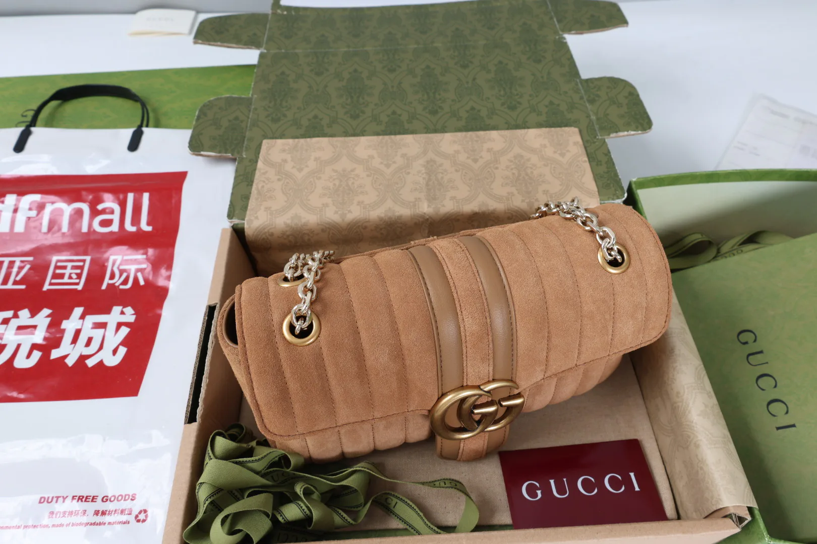 Классические Сумки Женские Gucci 18004291