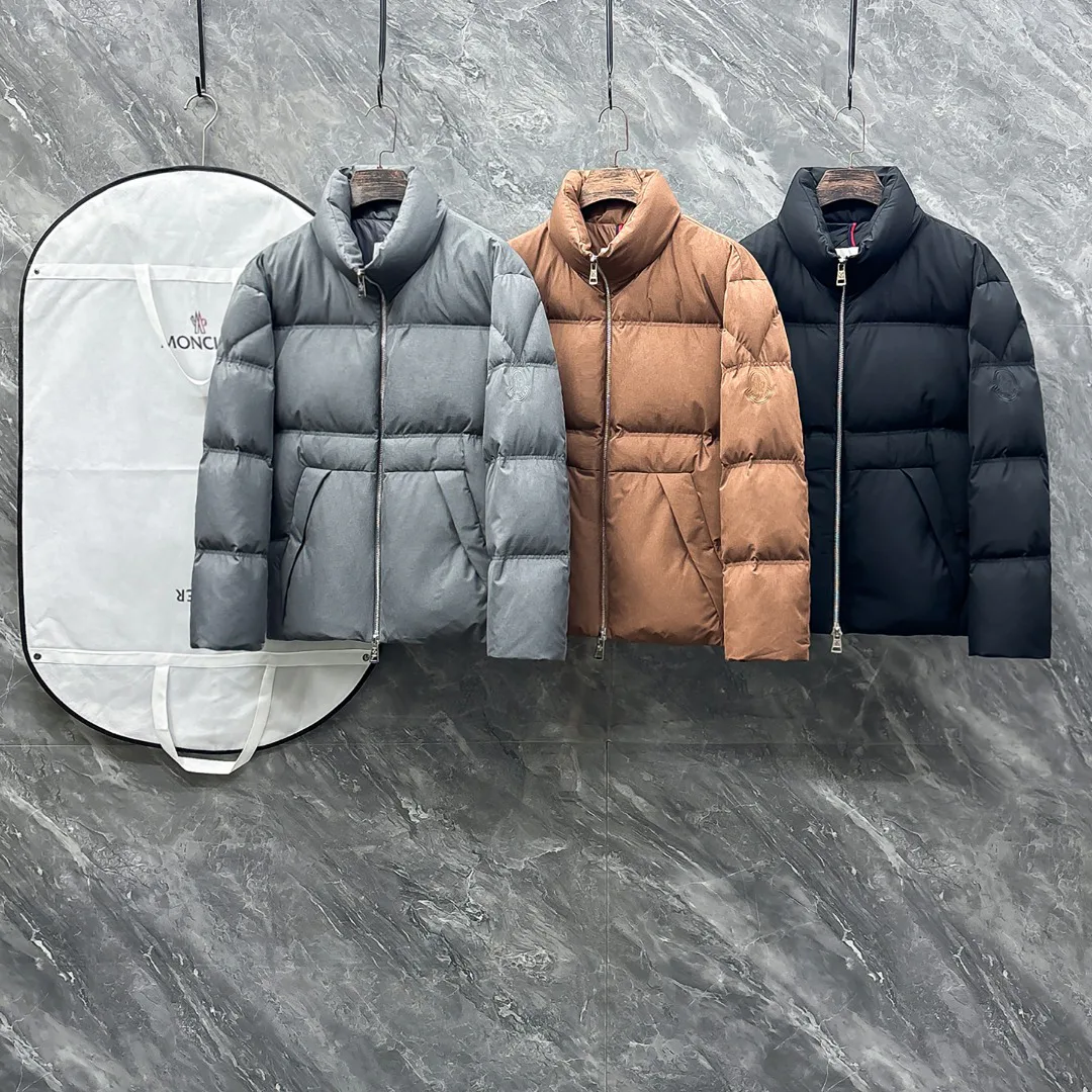 Куртки И Пуховики Мужские Moncler 1127551