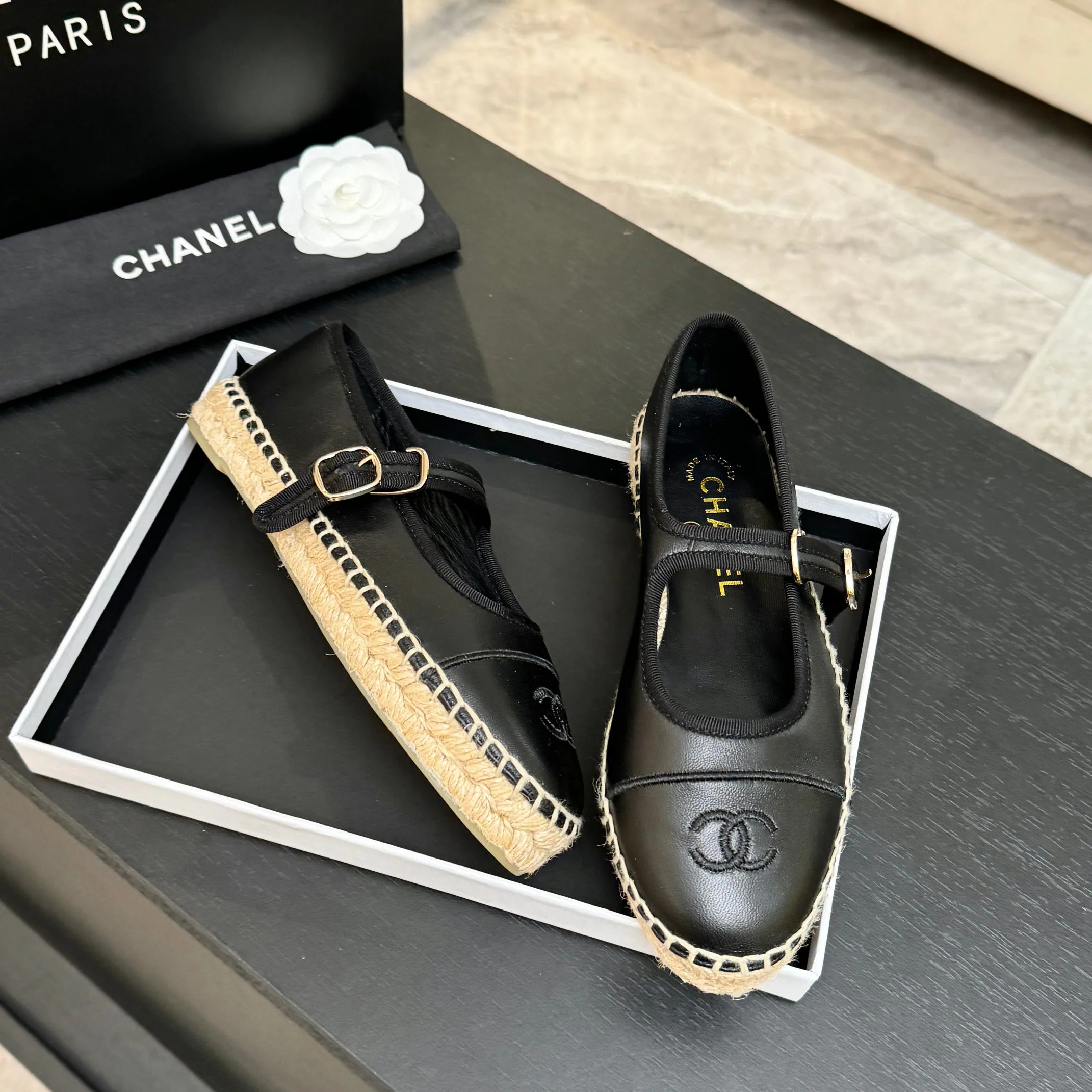 Туфли Женские Chanel 11609395